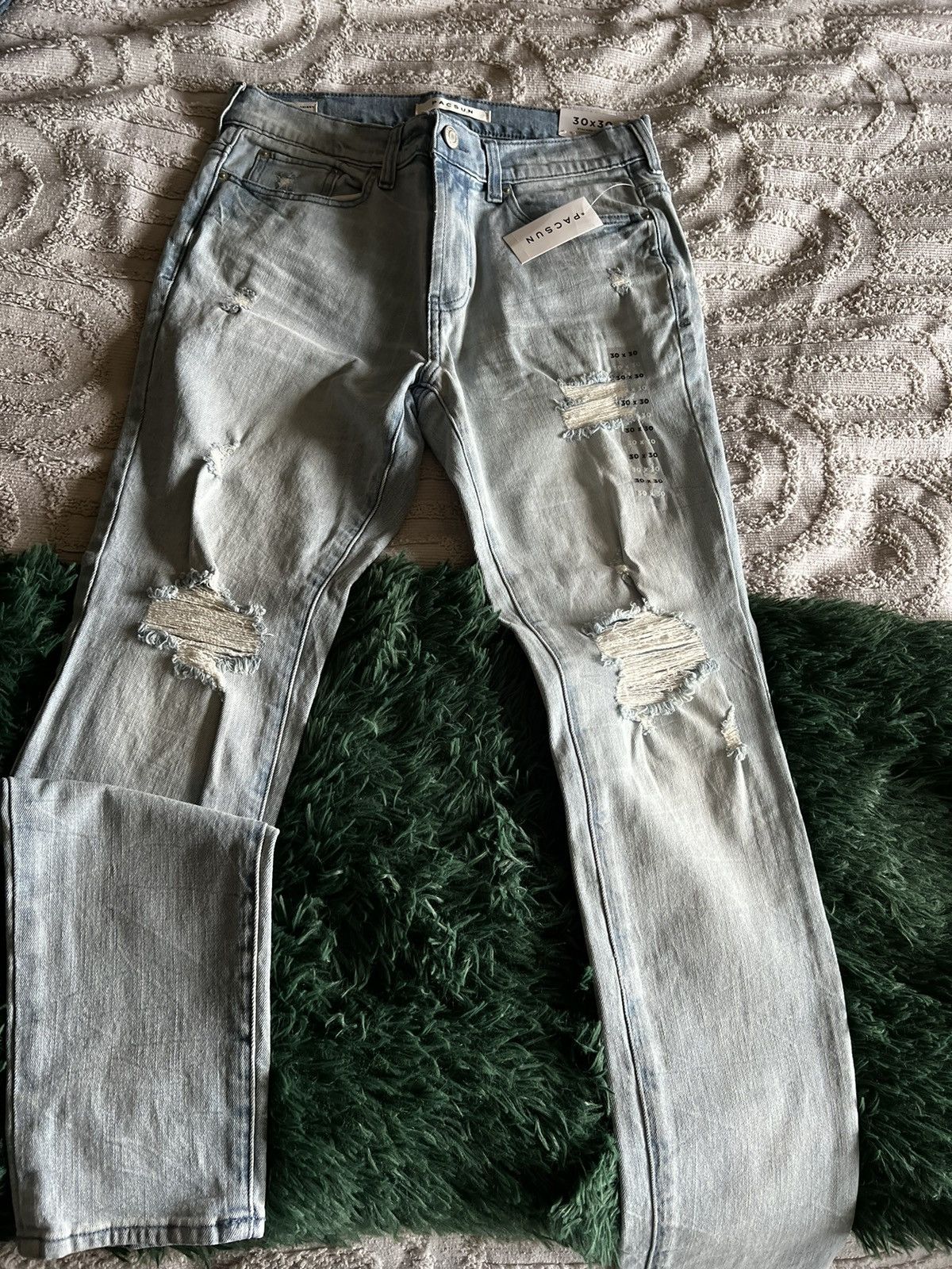 Pacsun × Vintage Pacsun Light Wash Stacked Distressed Skinny Jeans Size US 30 / EU 46 - 1 Thumbnail