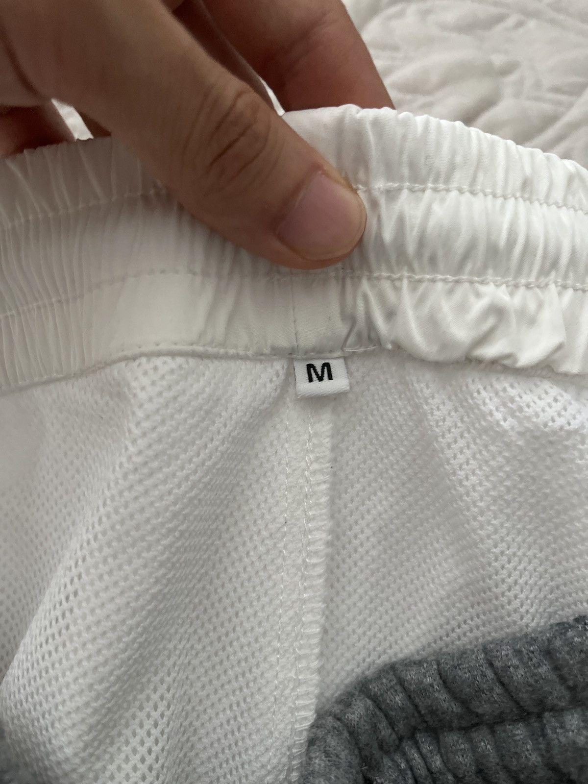 Full Send Full Send white sweats Size US 29 - 6 Thumbnail