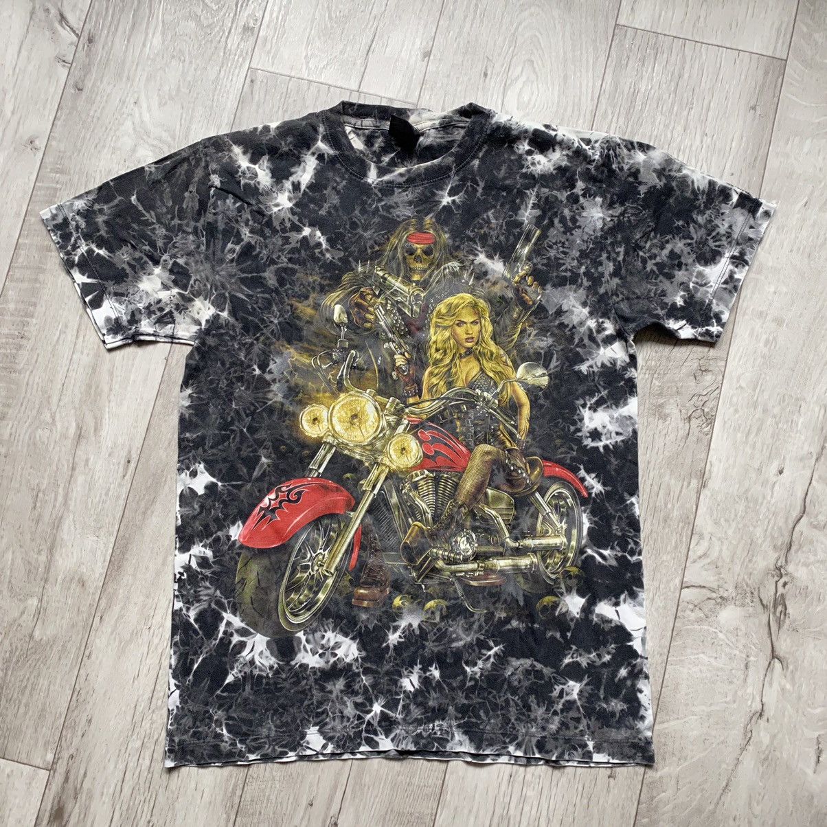 Cool Skeleton Motorcycle Rider T-shirt, Biker Skeleton in Cap