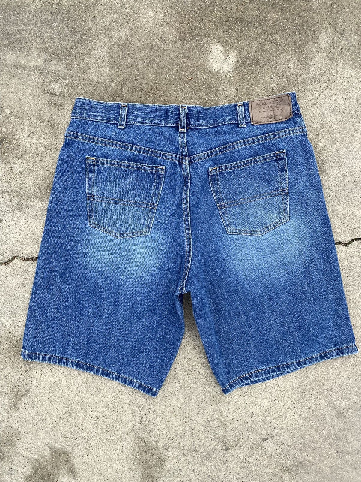 Faded Glory Vintage faded glory shorts Size US 36 / EU 52 - 5 Thumbnail