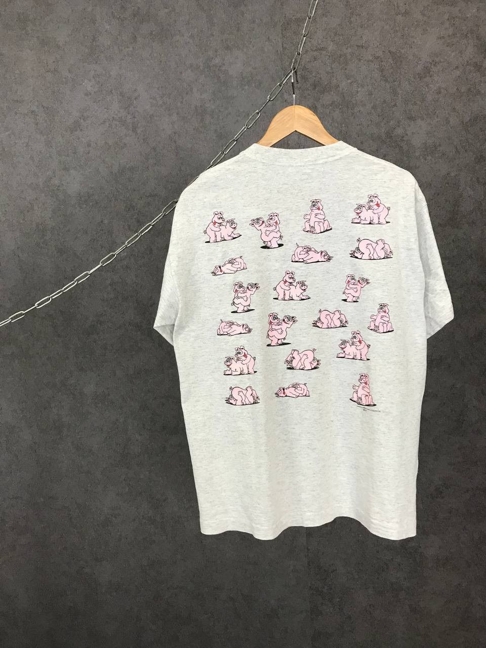 Vintage Pigs Sex 1991 vintage made in USA humor overprinted tee Size US XL / EU 56 / 4 - 2 Thumbnail