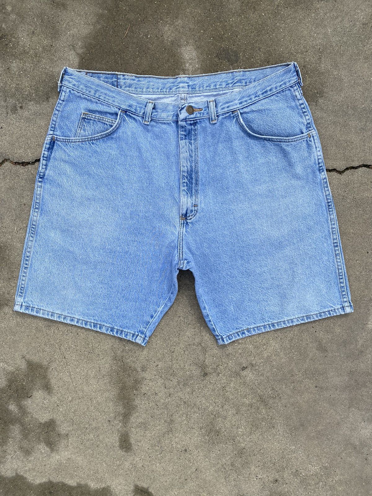 Vintage × Wrangler Vintage baggy wrangler shorts | Grailed