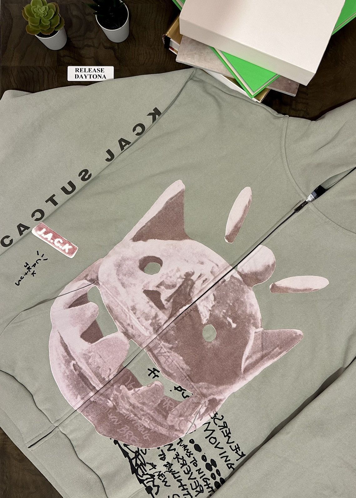 travis scott hoodie olive green