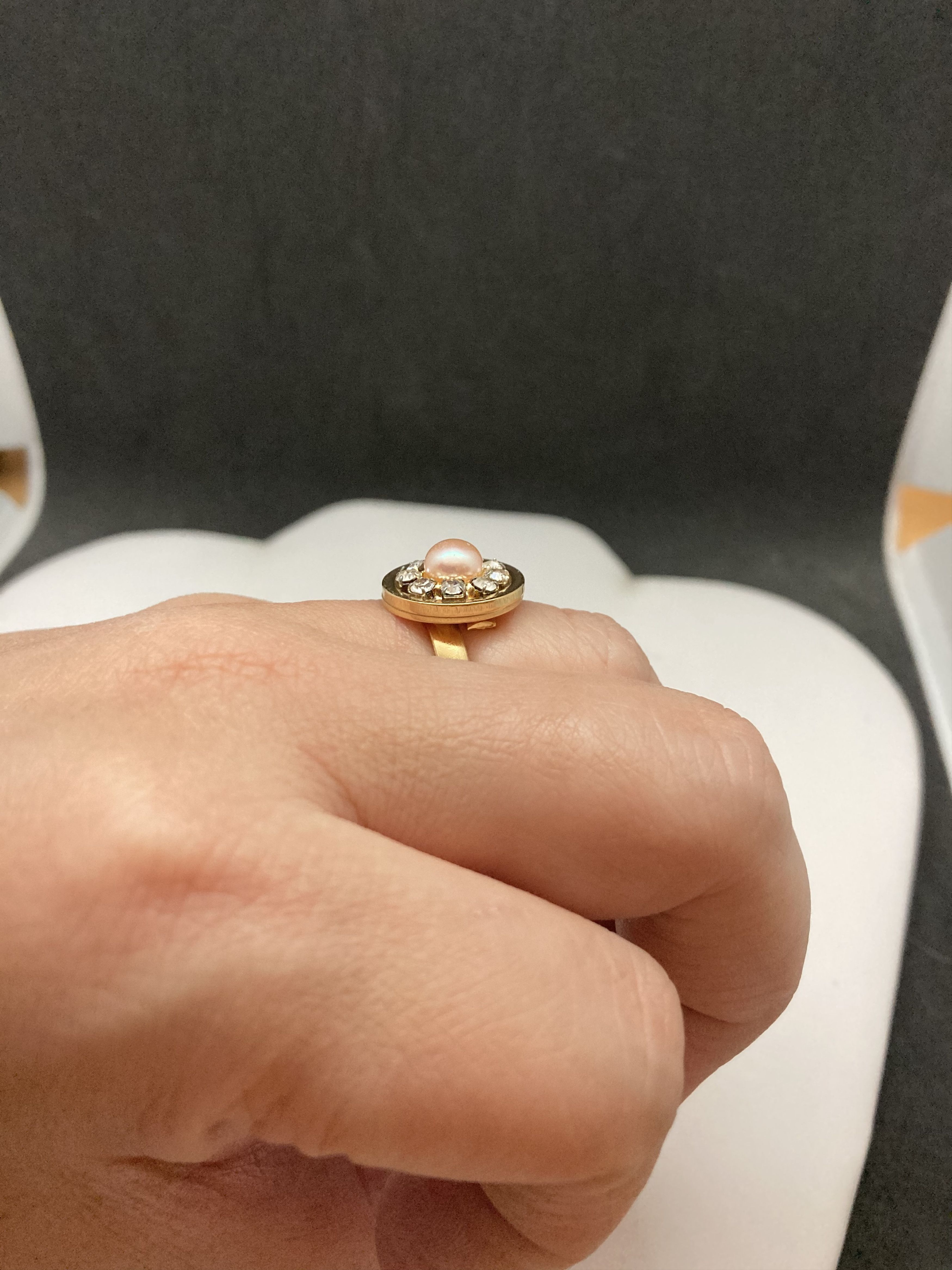 Handmade Cream pearl bead gold ring with czs - size 7 Size ONE SIZE - 4 Thumbnail
