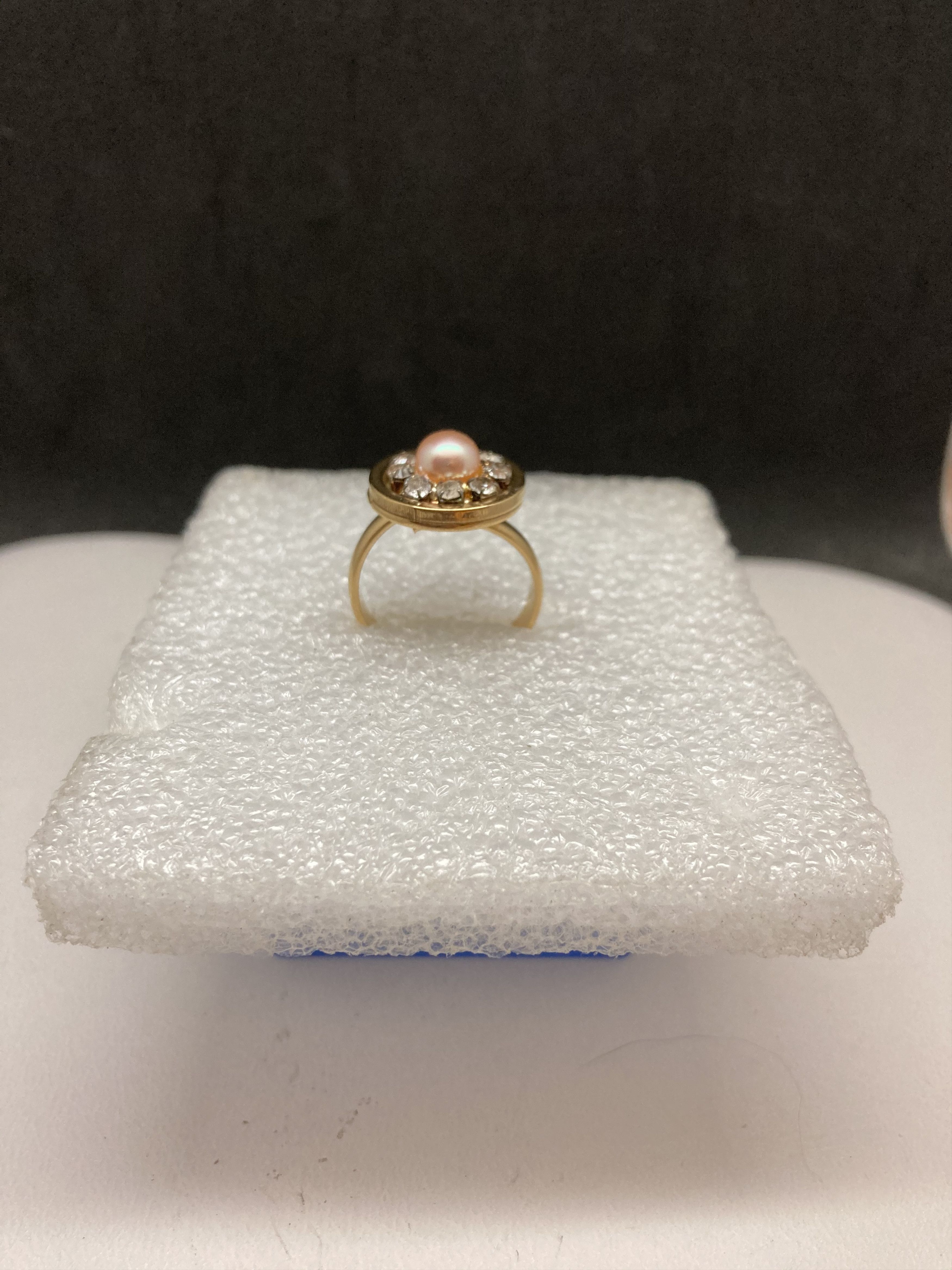 Handmade Cream pearl bead gold ring with czs - size 7 Size ONE SIZE - 2 Thumbnail