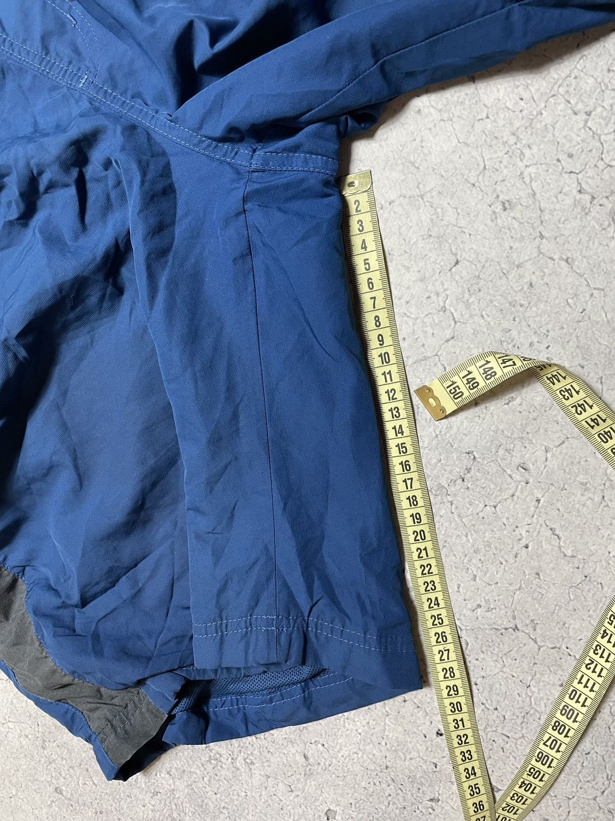 Nike × Vintage Nike Air Vintage Nylon Shorts Big Logo Drill Big swoosh Size US 34 / EU 50 - 11 Thumbnail