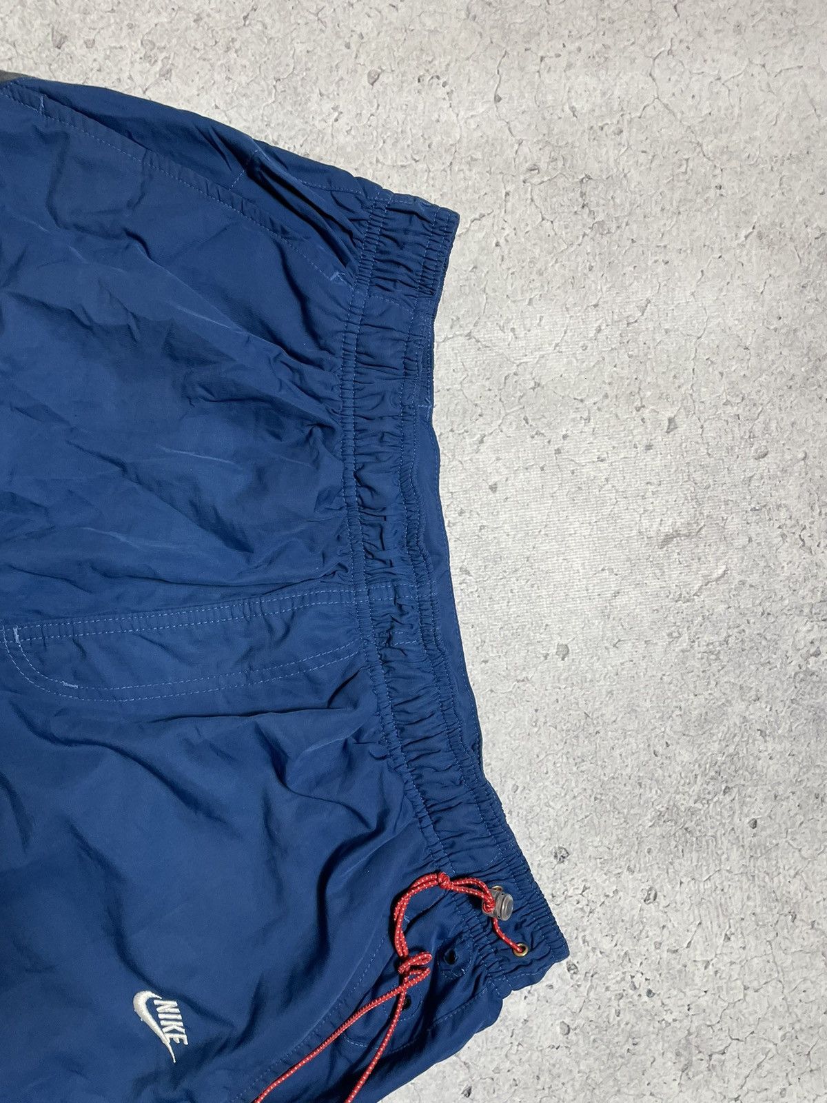 Nike × Vintage Nike Air Vintage Nylon Shorts Big Logo Drill Big swoosh Size US 34 / EU 50 - 7 Thumbnail