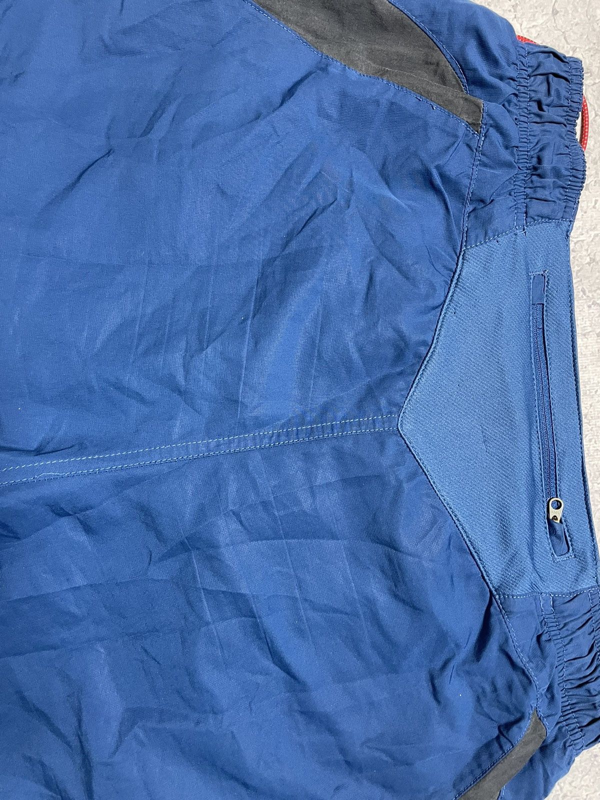 Nike × Vintage Nike Air Vintage Nylon Shorts Big Logo Drill Big swoosh Size US 34 / EU 50 - 13 Thumbnail
