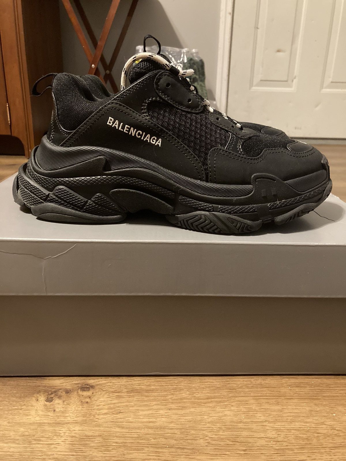 Balenciaga Balenciaga TripleS black | Grailed