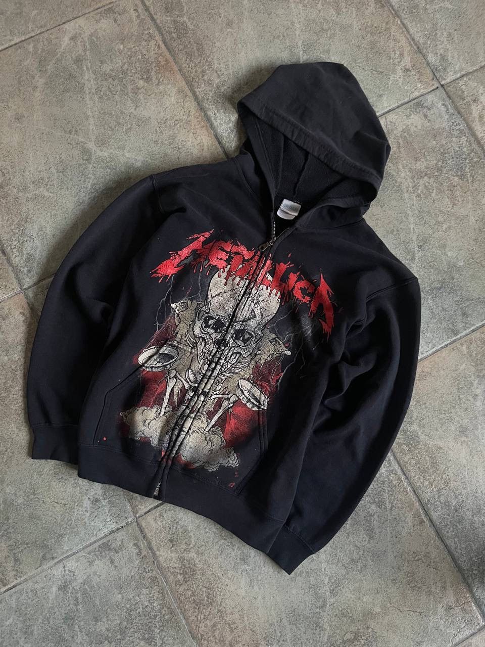 Gildan Vintage Black Hoodie | Grailed