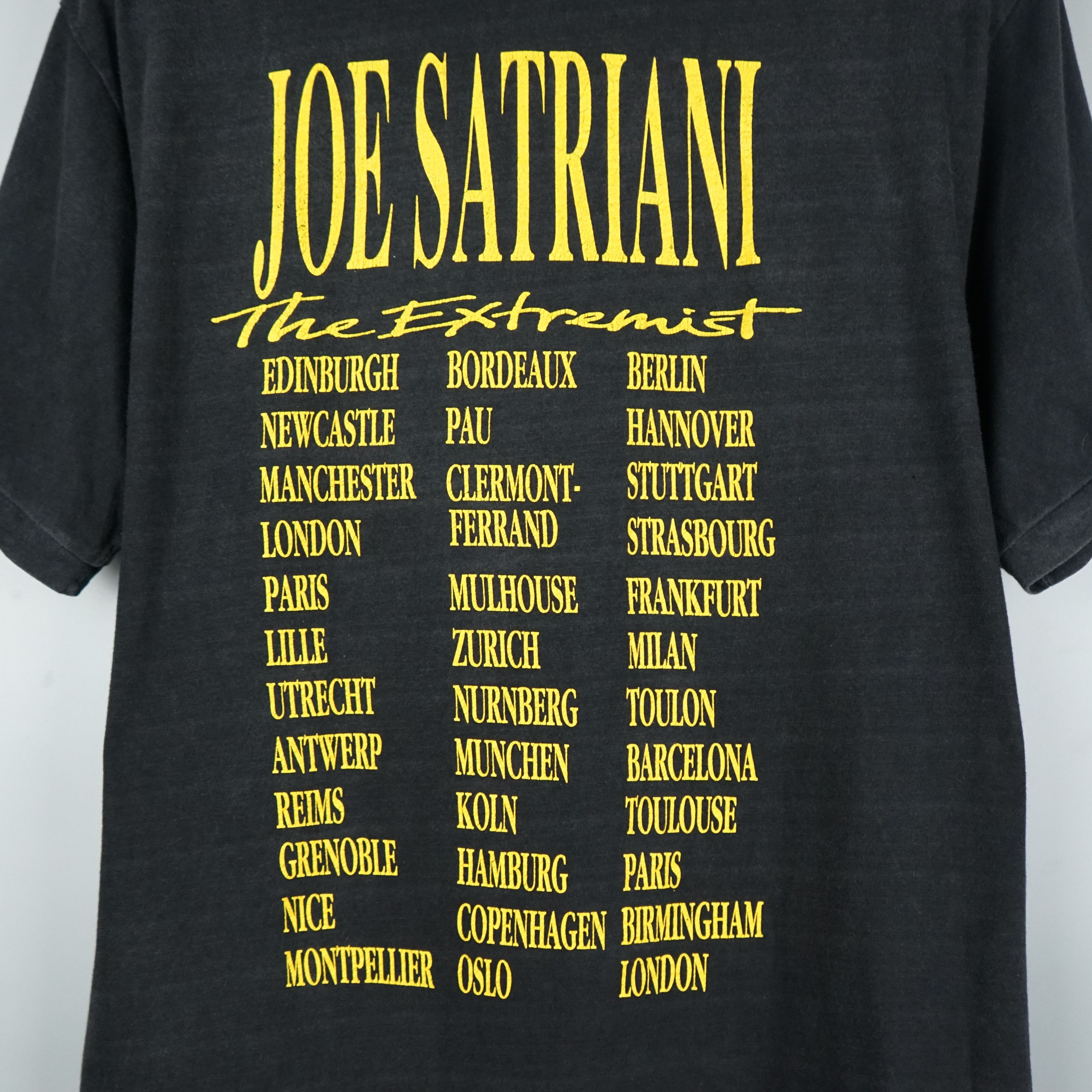 Band Tees × Vintage 1992 Joe Satriani t shirt Size US M / EU 48-50 / 2 - 9 Thumbnail