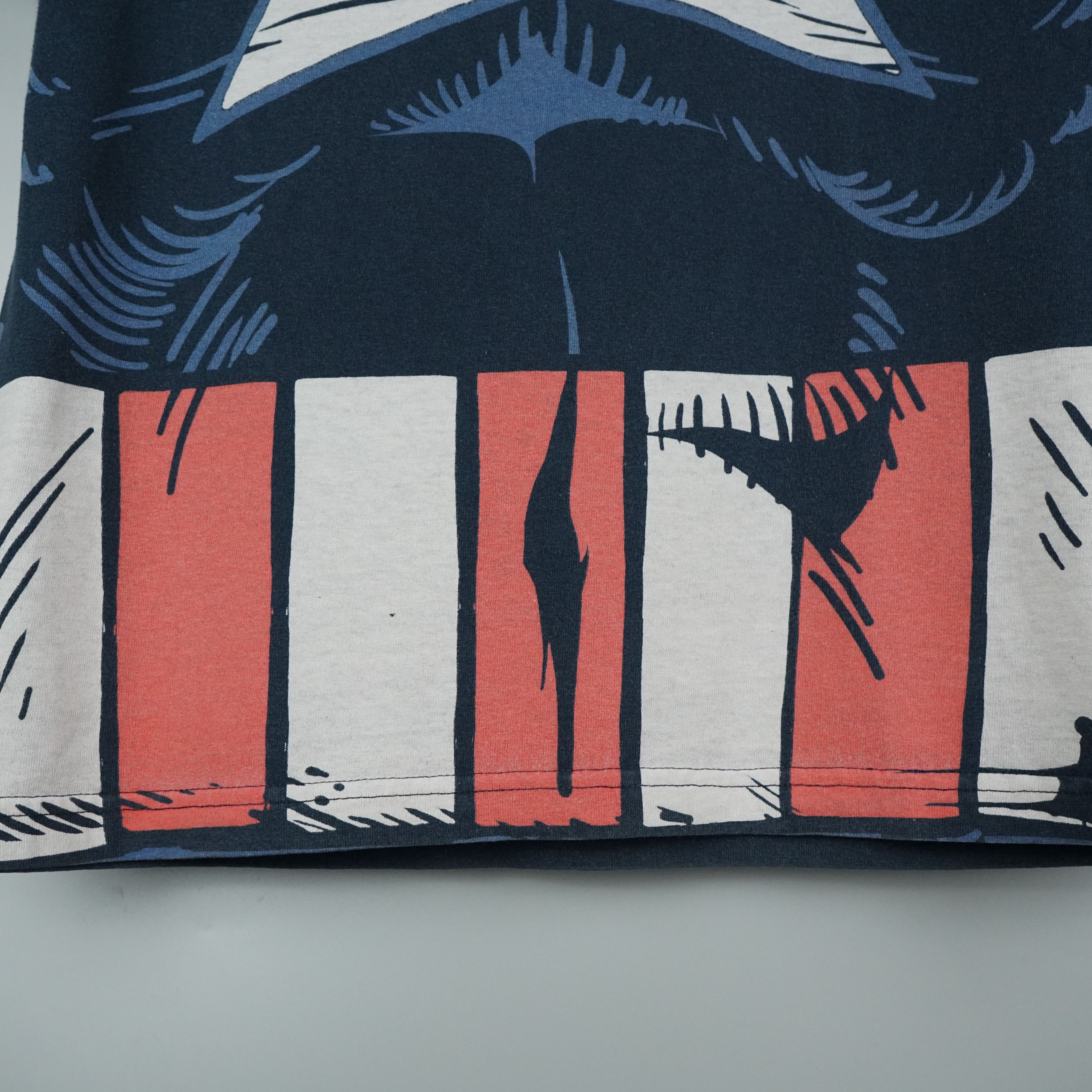 Marvel Comics × Vintage y2k 2000s Captain America All Over Print t-shirt Size US M / EU 48-50 / 2 - 3 Thumbnail