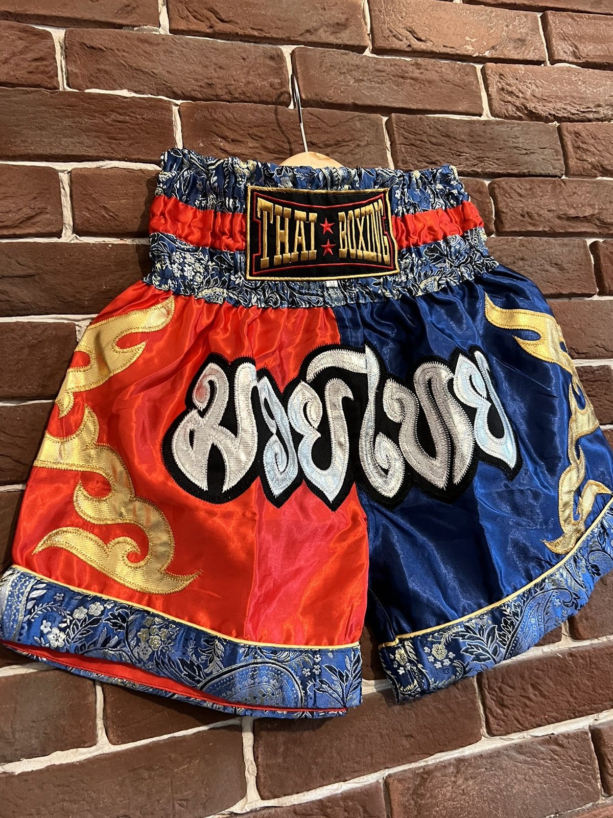 Vintage Vintage Thaiboxing Kickboxing Shorts Hype Streetwear Drip Y2 Size US 32 / EU 48 - 2 Thumbnail