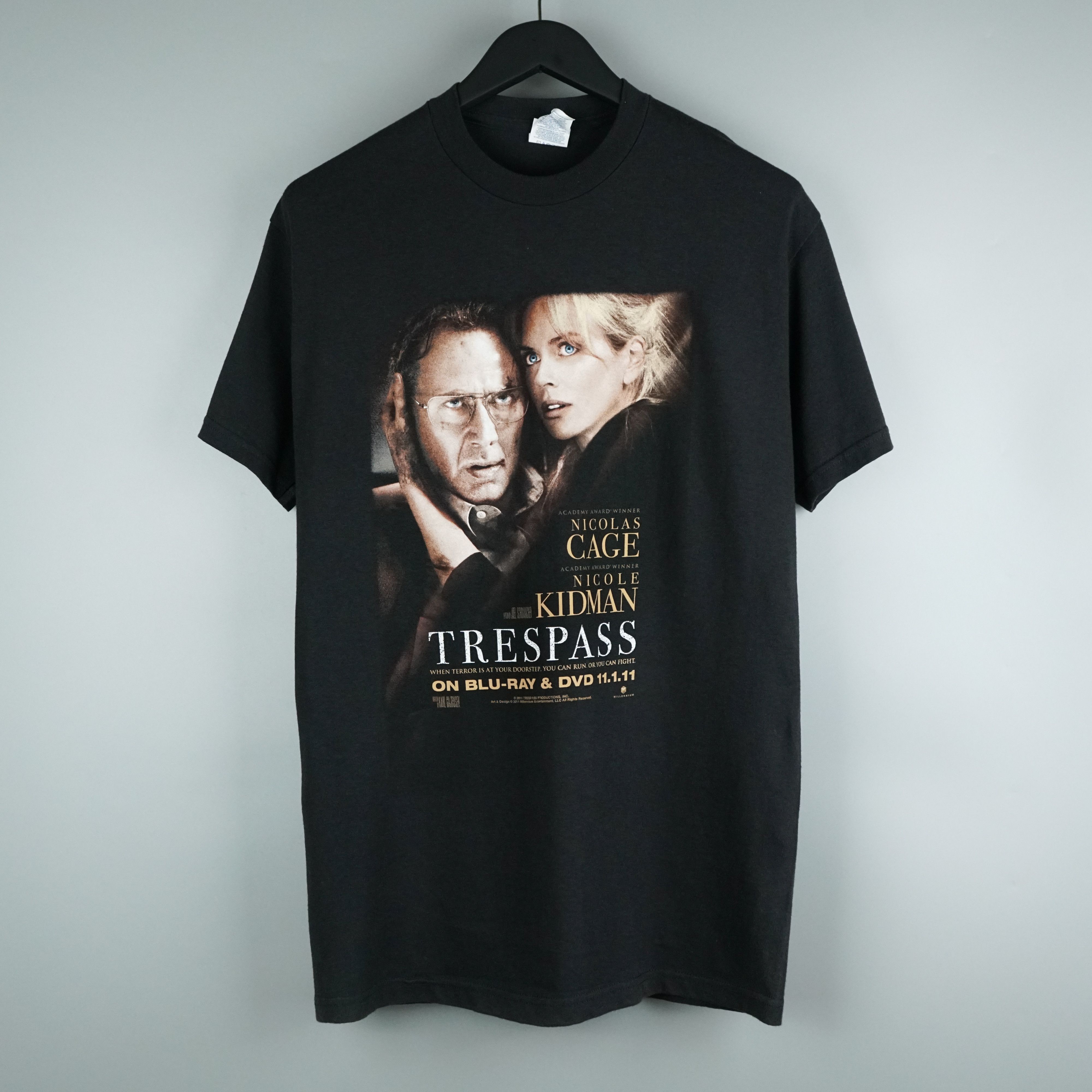 Vintage 2011 Trespass t-shirt Nicolas Cage Nicole Kidman Size US M / EU 48-50 / 2 - 1 Thumbnail