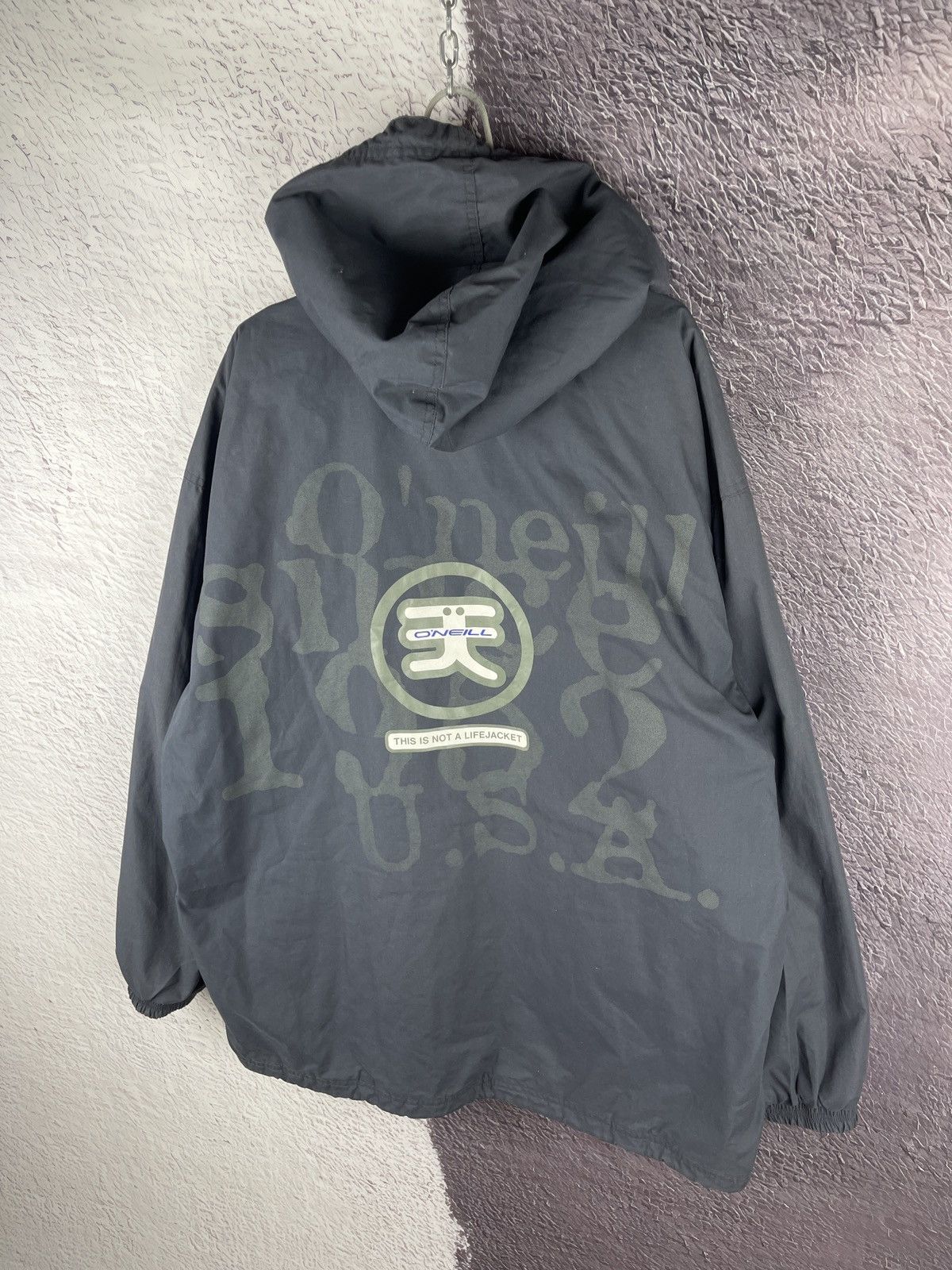 O'Neill O’Neill vintage big logo This is not a life jacket print Size US XL / EU 56 / 4 - 13 Thumbnail