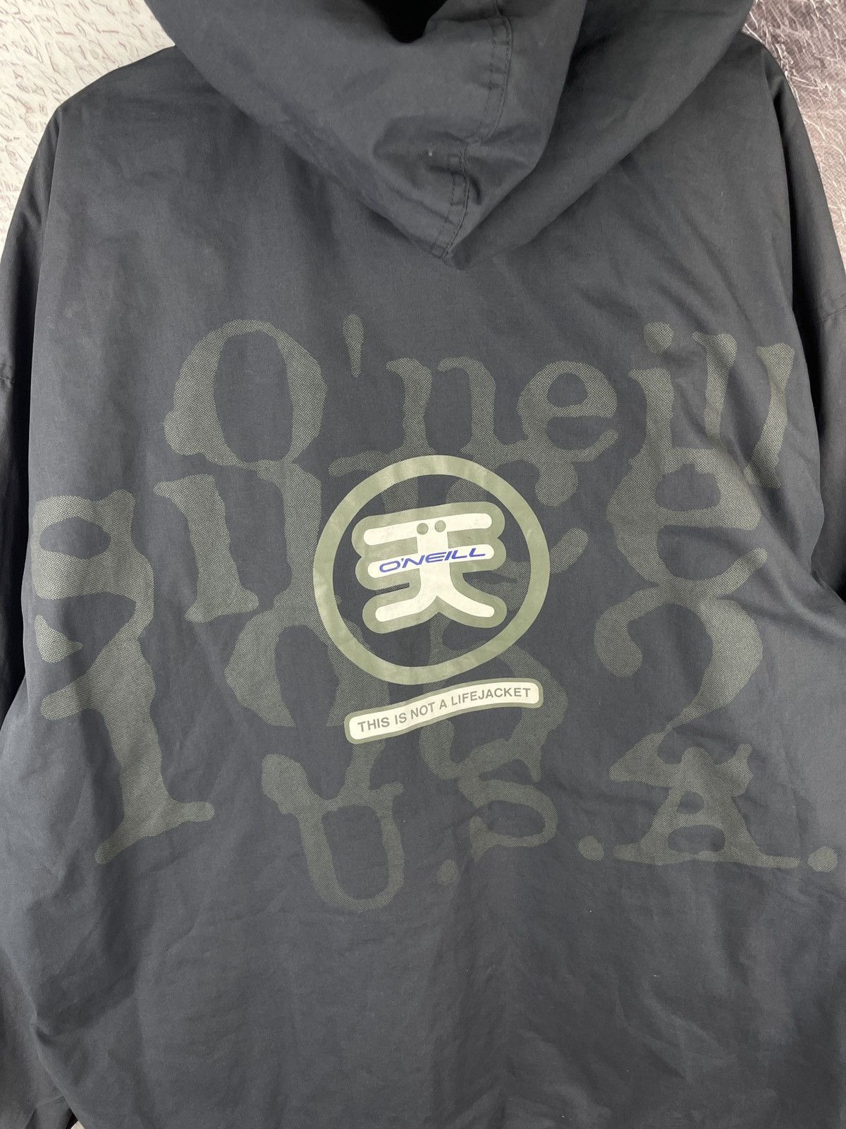 O'Neill O’Neill vintage big logo This is not a life jacket print Size US XL / EU 56 / 4 - 14 Thumbnail