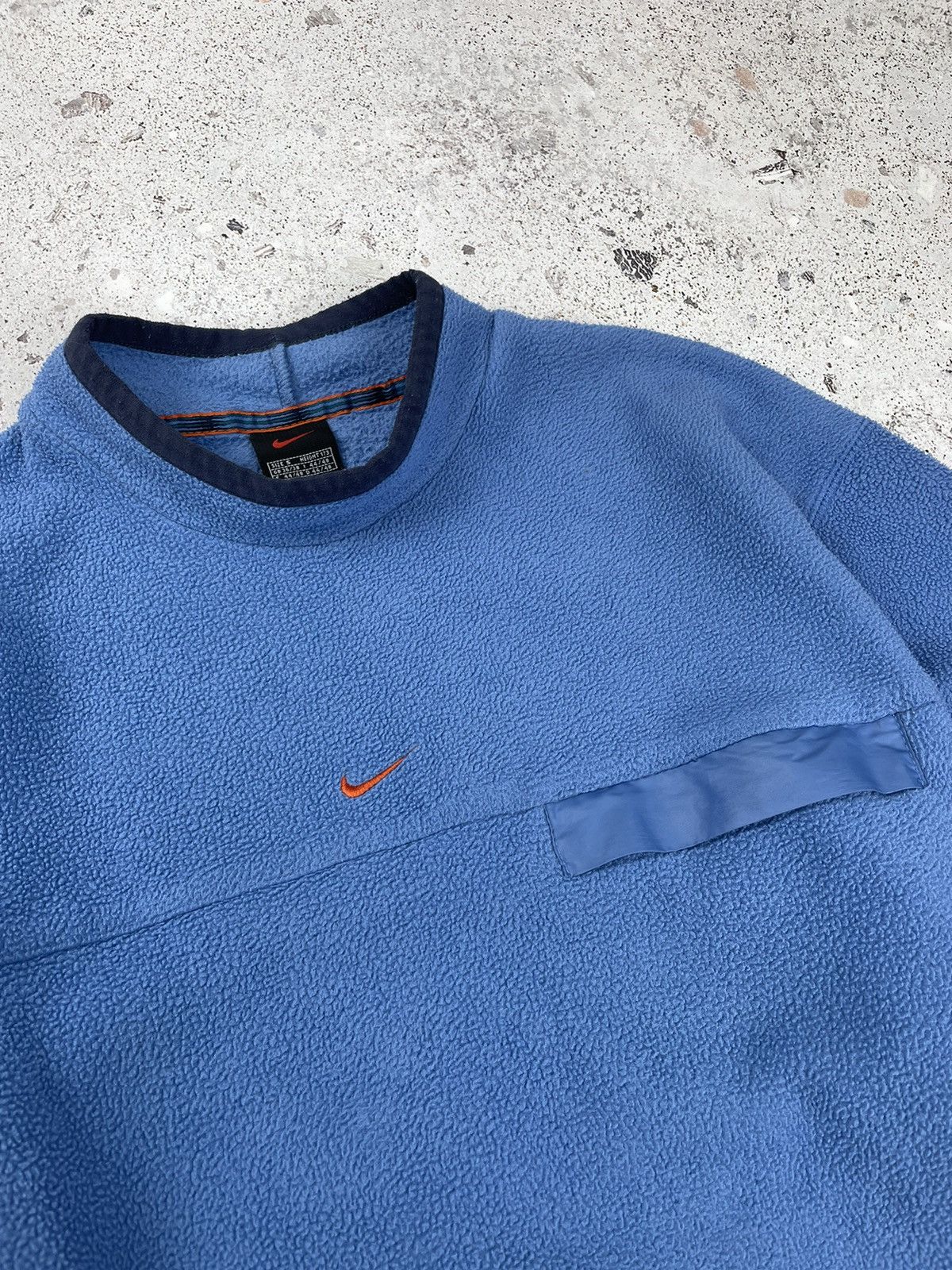 Nike × Vintage Y2k Vintage Nike Fleece Center Logo Sweatshirt Crewneck Size US S / EU 44-46 / 1 - 5 Thumbnail