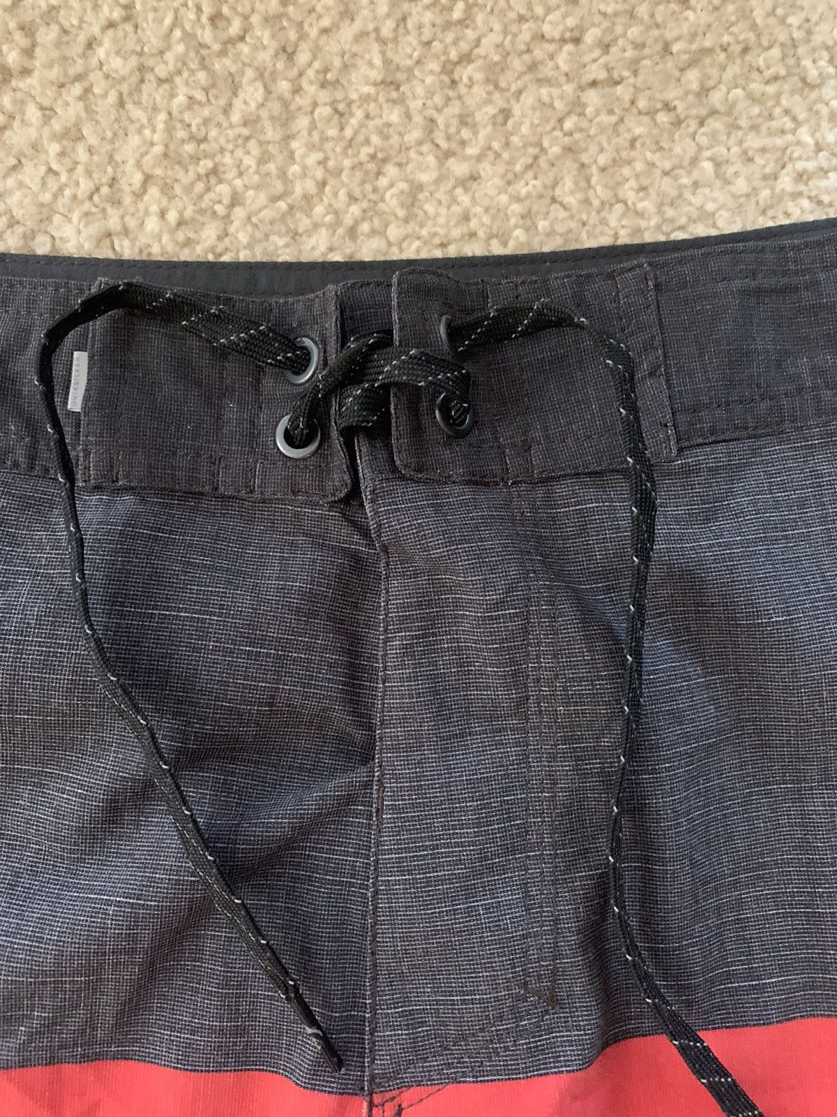 Quiksilver Highline 20 Inch Boardshorts Size US 32 / EU 48 - 2 Thumbnail