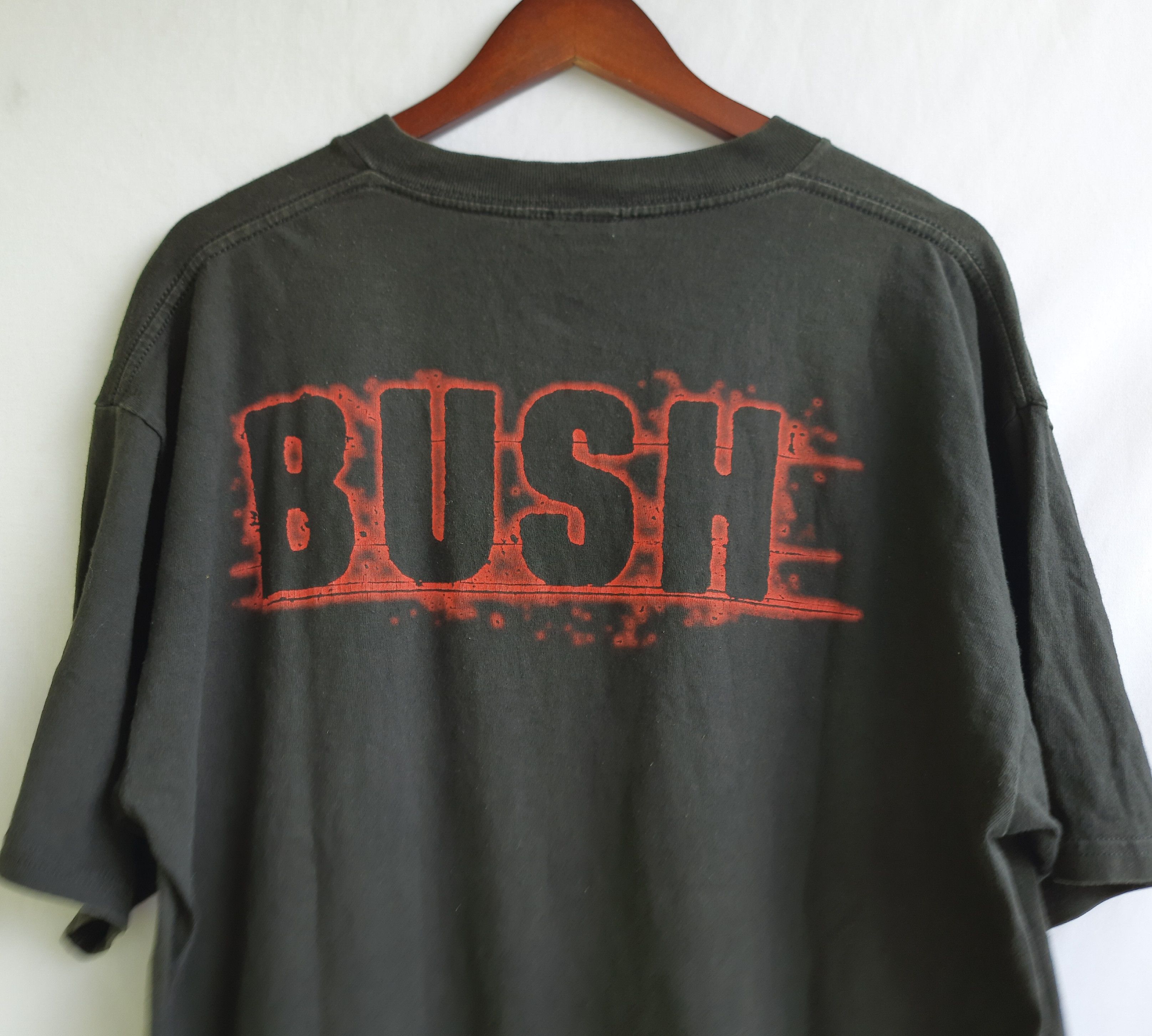 Band Tees Vintage 90's BUSH Gavin Rossdale T shirt Size US XL / EU 56 / 4 - 4 Thumbnail