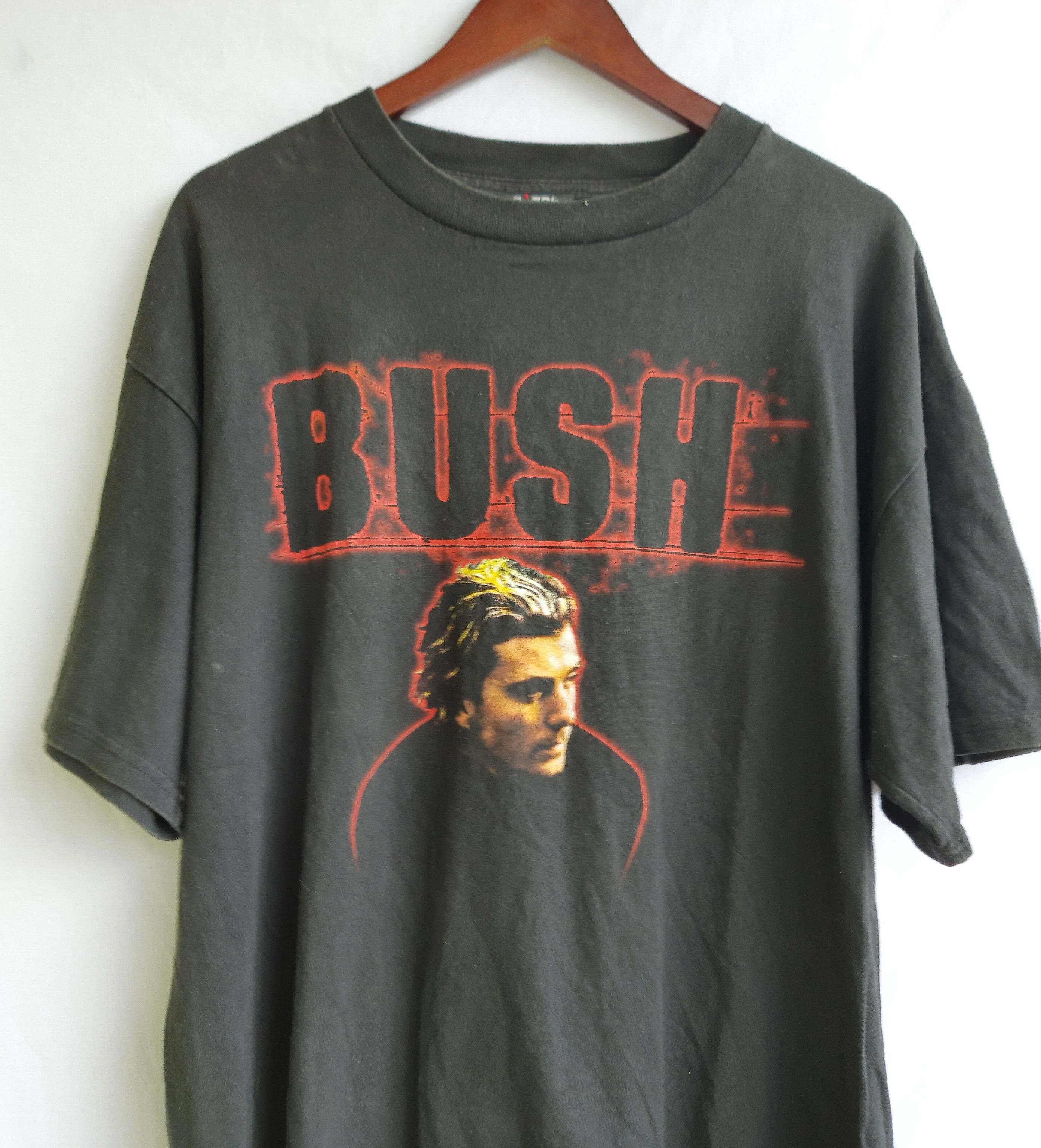 Vintage 90's BUSH Gavin Rossdale T shirt