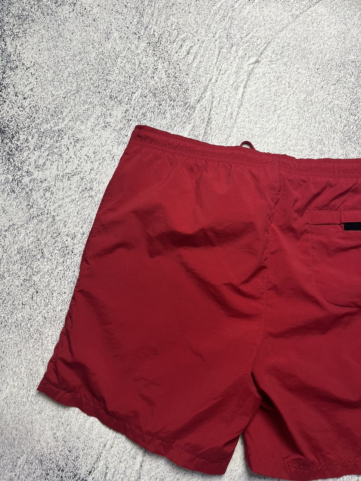 Nike Vintage Red Nylon Big Logo Shorts Nike Streetwear size S Size US 30 / EU 46 - 15 Thumbnail