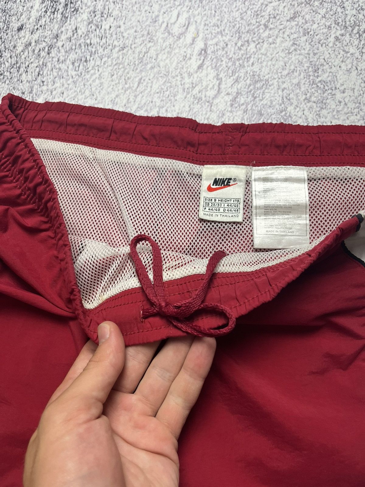 Nike Vintage Red Nylon Big Logo Shorts Nike Streetwear size S Size US 30 / EU 46 - 10 Thumbnail