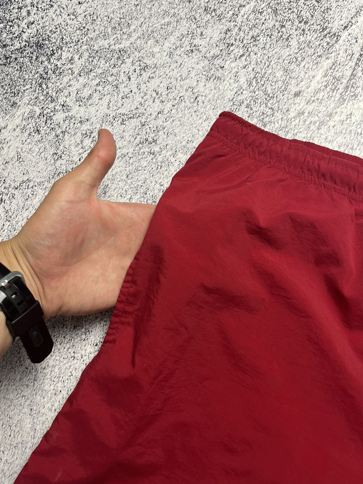 Nike Vintage Red Nylon Big Logo Shorts Nike Streetwear size S Size US 30 / EU 46 - 6 Thumbnail