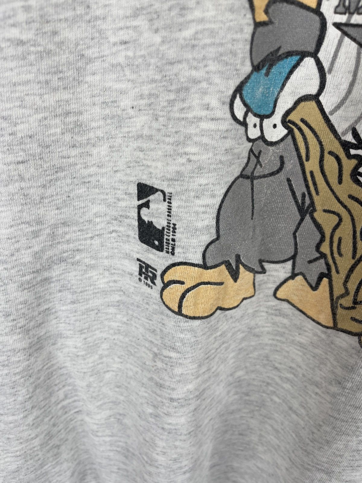 MLB the Flinstones vintage 1994 Florida Marlins MLB baseball tee Size US XL / EU 56 / 4 - 8 Thumbnail
