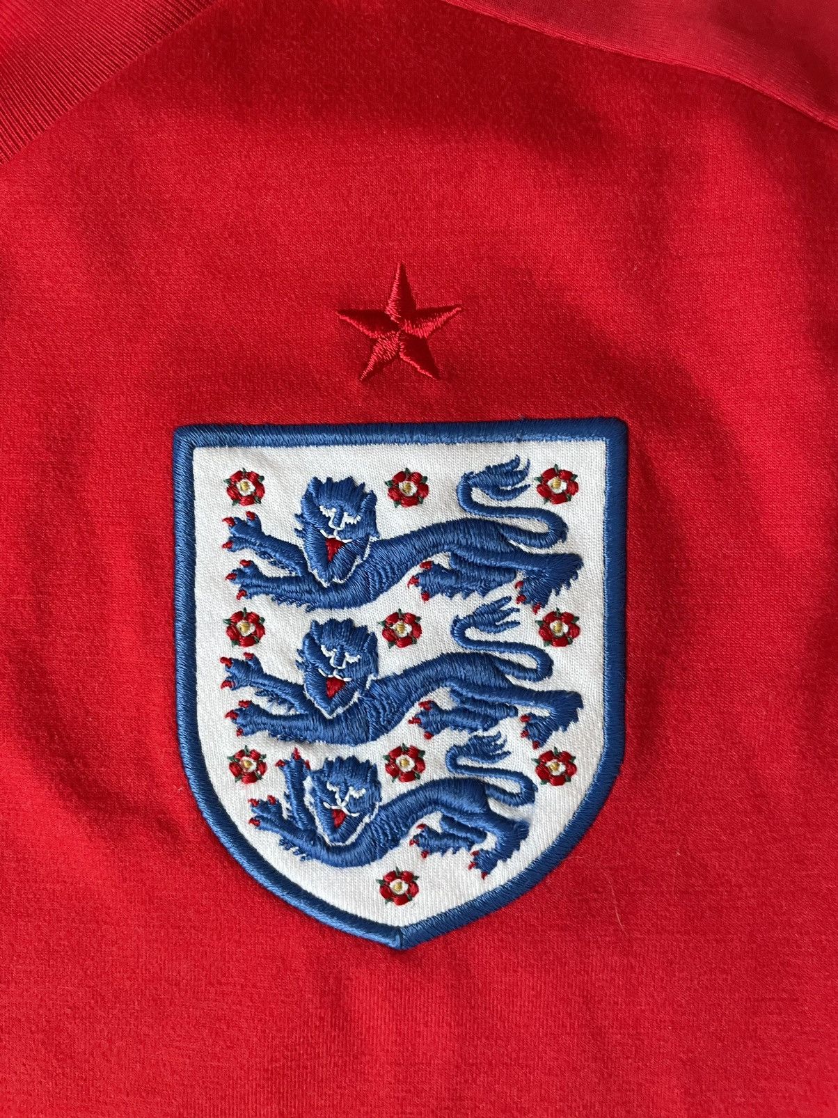 Umbro England National Team 2010 2012 Umbro Away Soccer Jersey Size US M / EU 48-50 / 2 - 4 Thumbnail