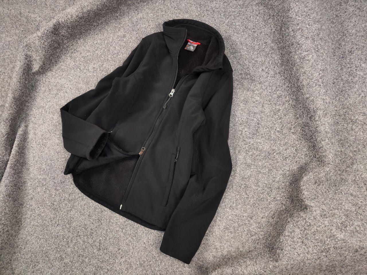 Nike ACG Vintage 00's Nike ACG black soft shell Zip Light Jacket Size US S / EU 44-46 / 1 - 3 Thumbnail