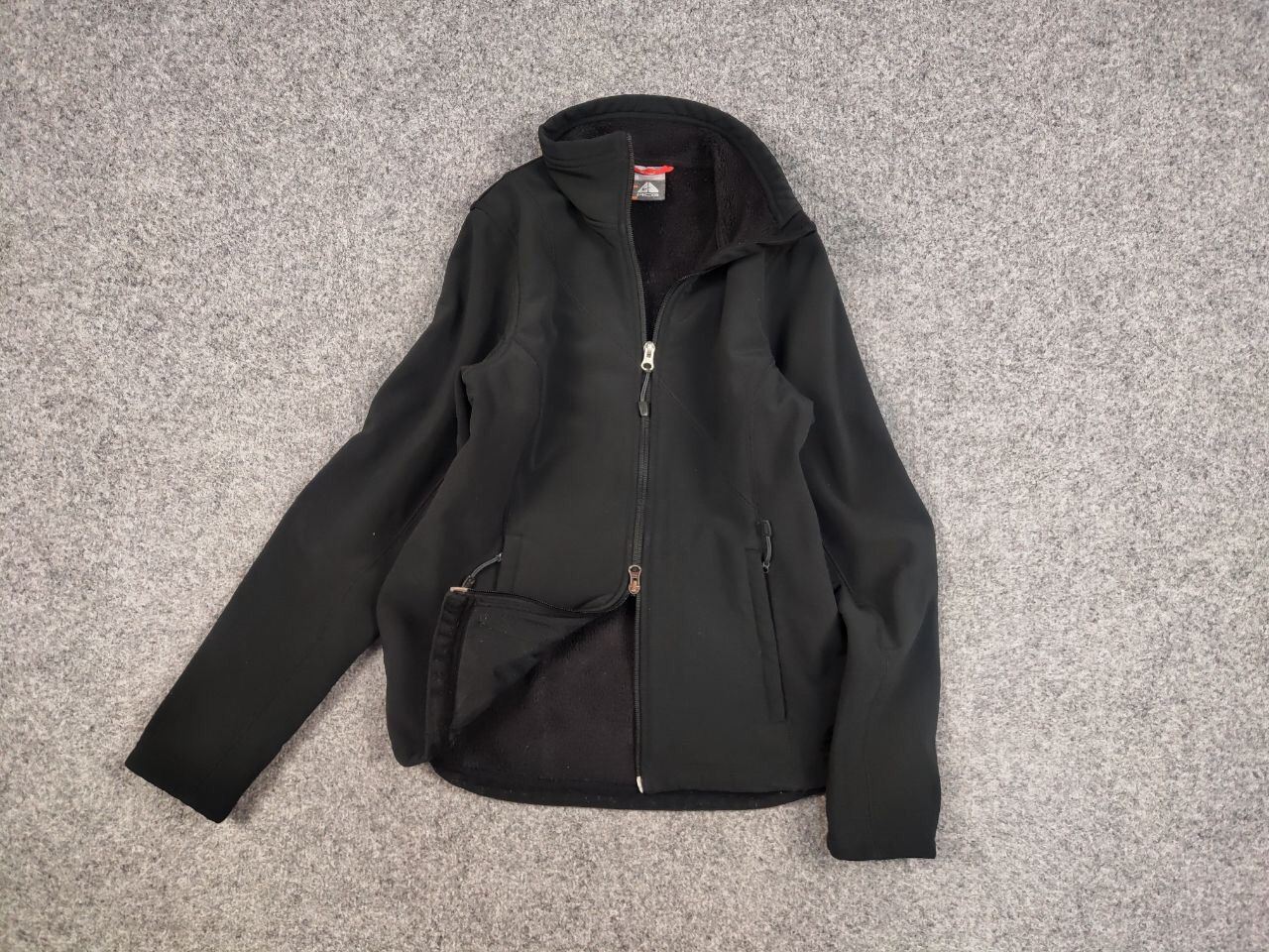 Nike ACG Vintage 00's Nike ACG black soft shell Zip Light Jacket Size US S / EU 44-46 / 1 - 4 Thumbnail