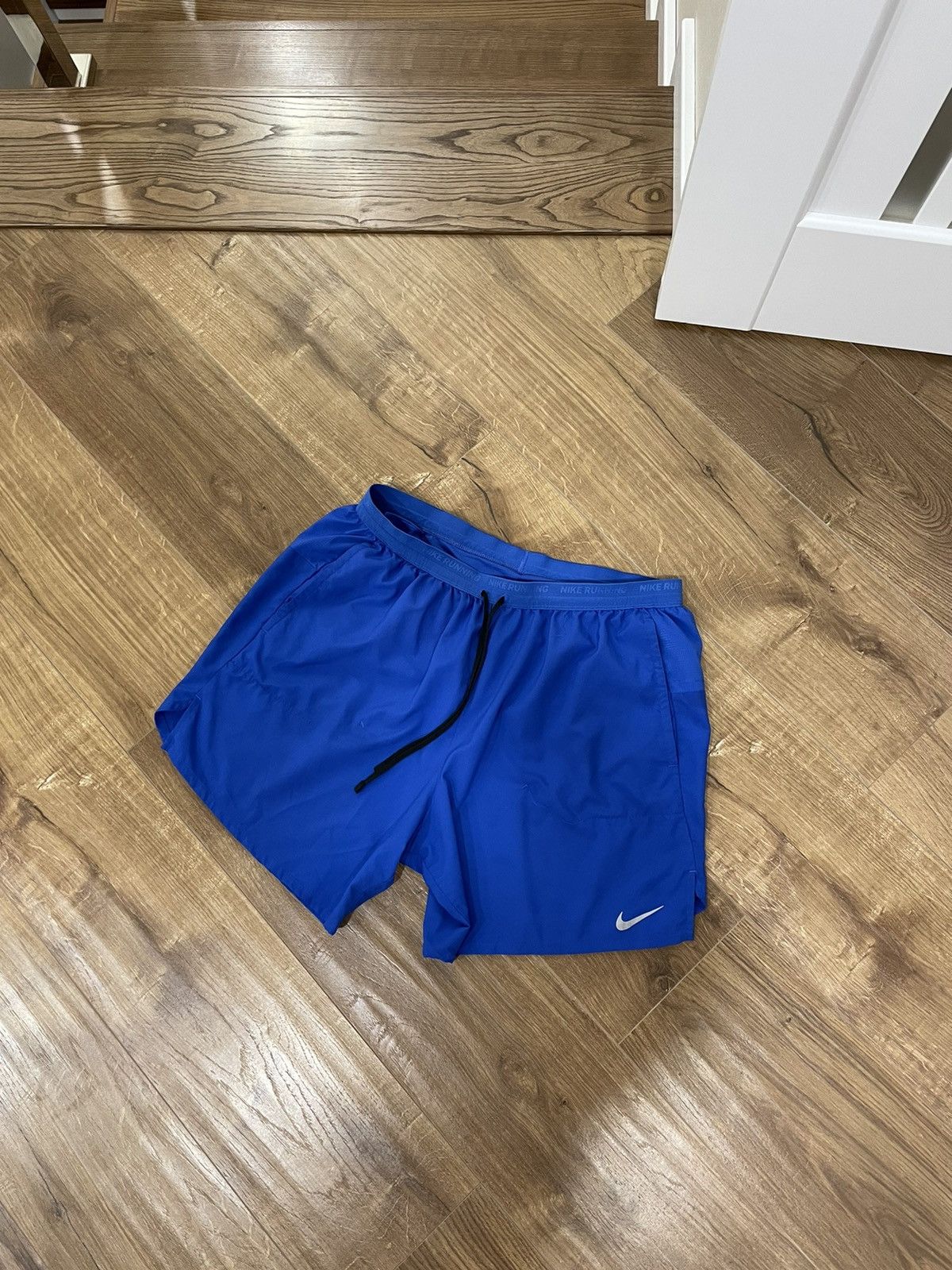 Nike Vintage Nike Y2K Swoosh Logo Drill Shorts Size XL Size US 36 / EU 52 - 1 Thumbnail
