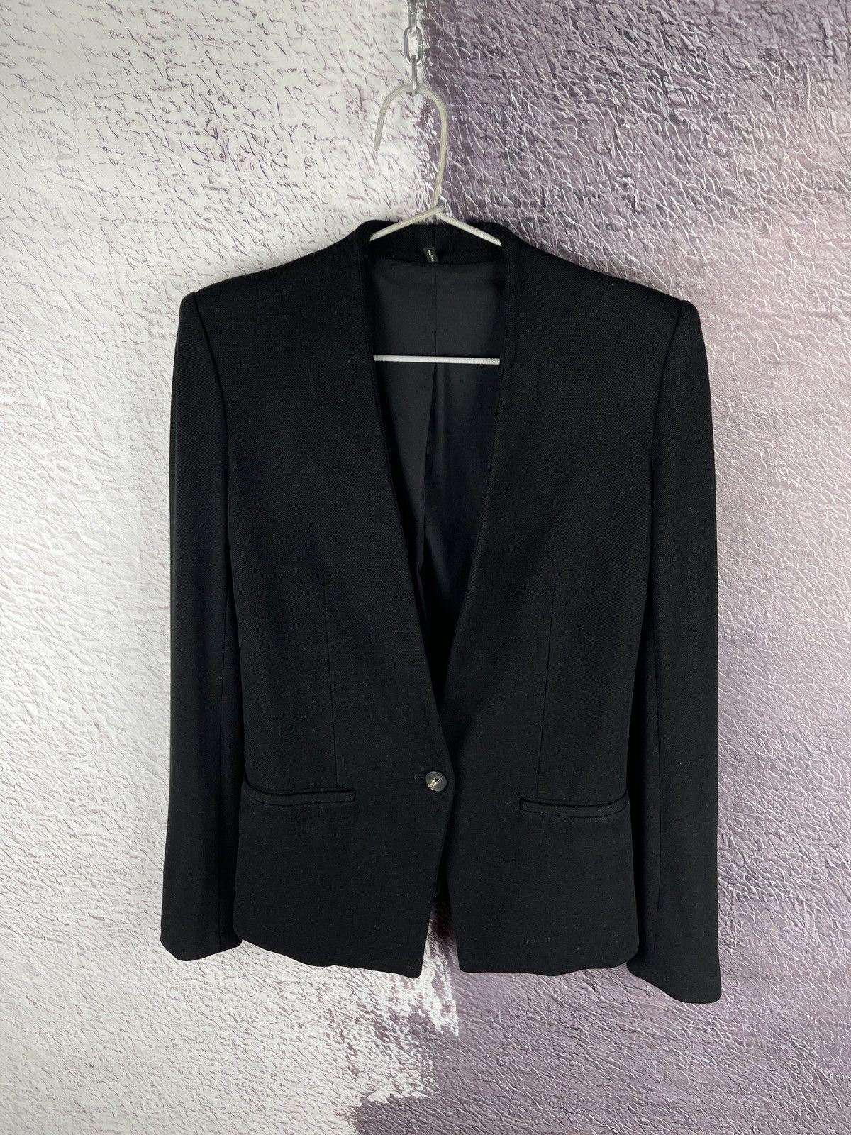 Helmut Lang Helmut Lang 00s made in USA one button black blazer y2k vntg Size XS / US 0-2 / IT 36-38 - 2 Thumbnail