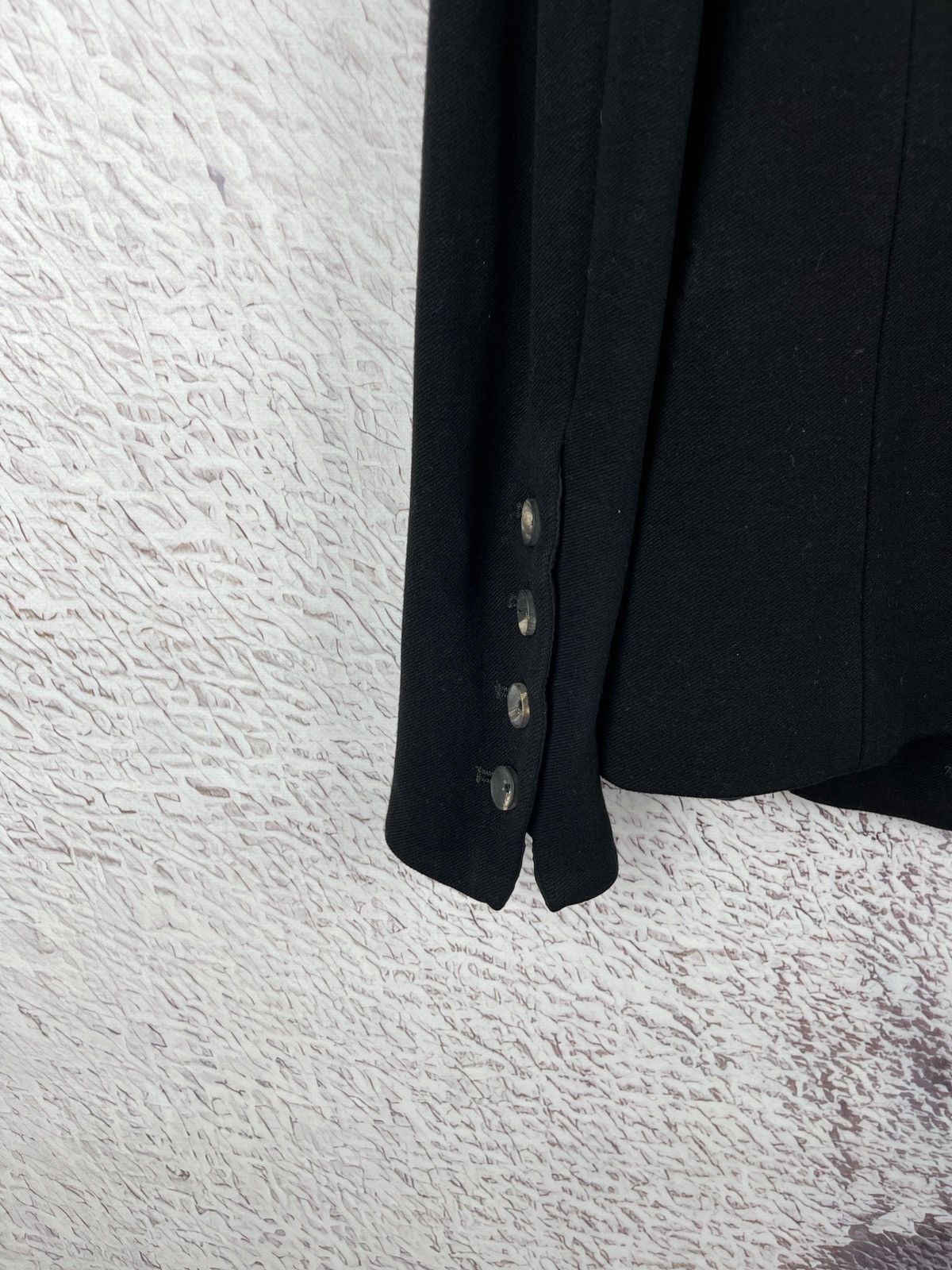 Helmut Lang Helmut Lang 00s made in USA one button black blazer y2k vntg Size XS / US 0-2 / IT 36-38 - 11 Thumbnail