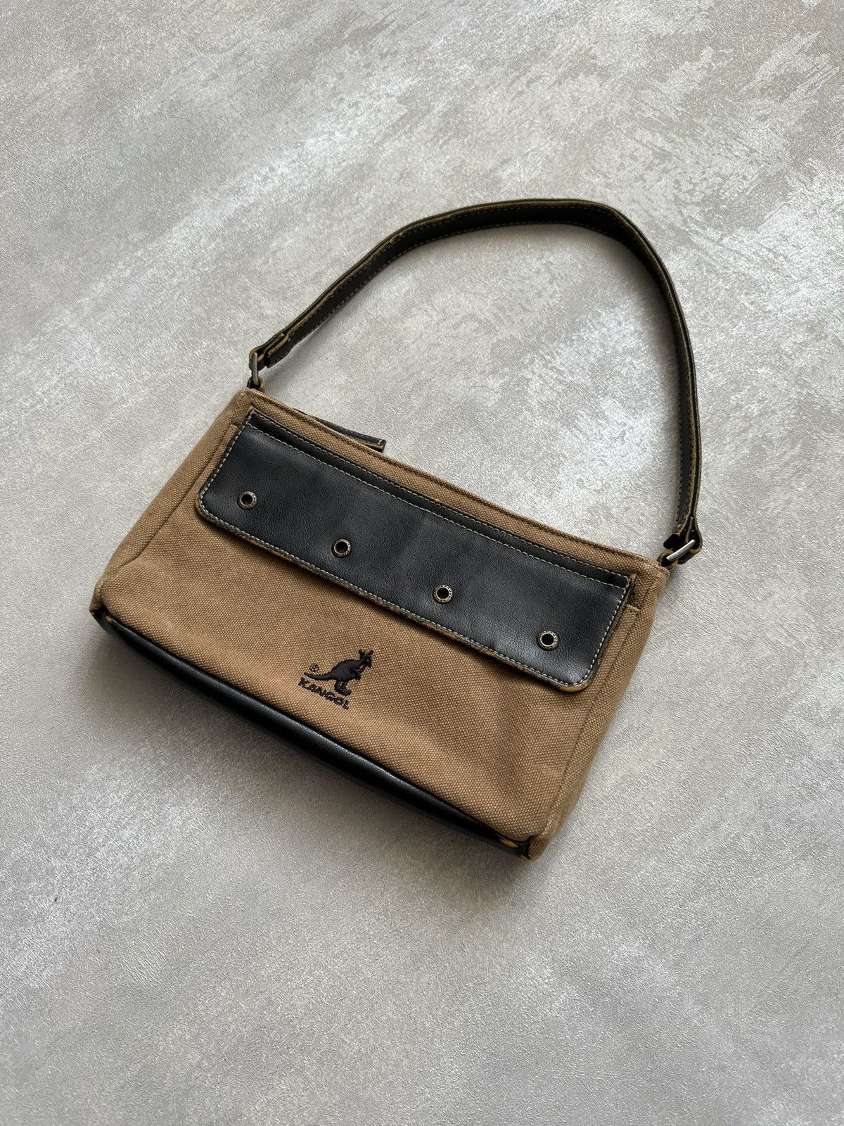 Kangol × Vintage Vintage Kangol y2k 90’s Style Hand Bag Size ONE SIZE - 1 Thumbnail