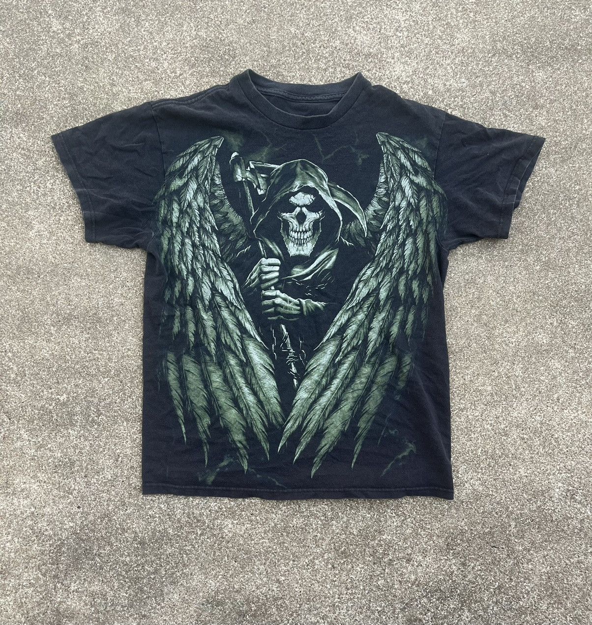 Vintage Y2K Grim Reaper Angel Of Death Wings Skull Graphic T-Shirt ...