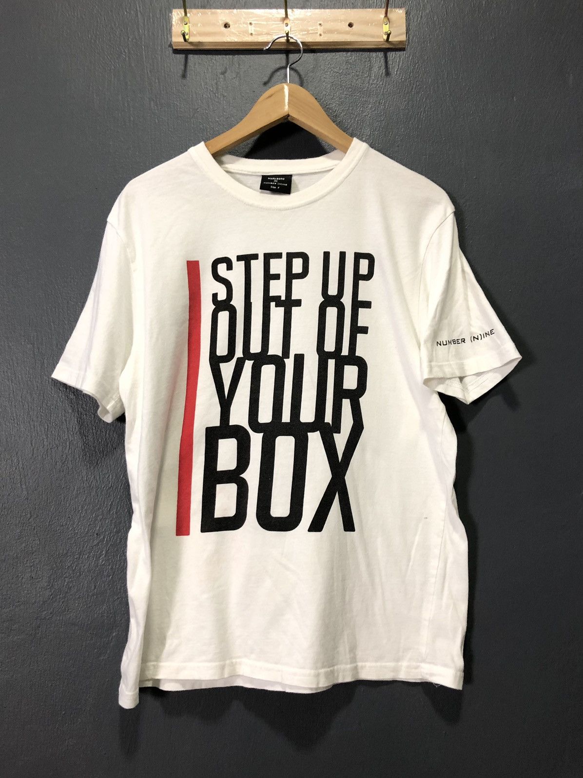 Marlboro × Number (N)ine VINTAGE NUMBER(N)INE xMARLBORO STEP UP OUT OF YOUR BOX SHIRT Size US M / EU 48-50 / 2 - 2 Thumbnail