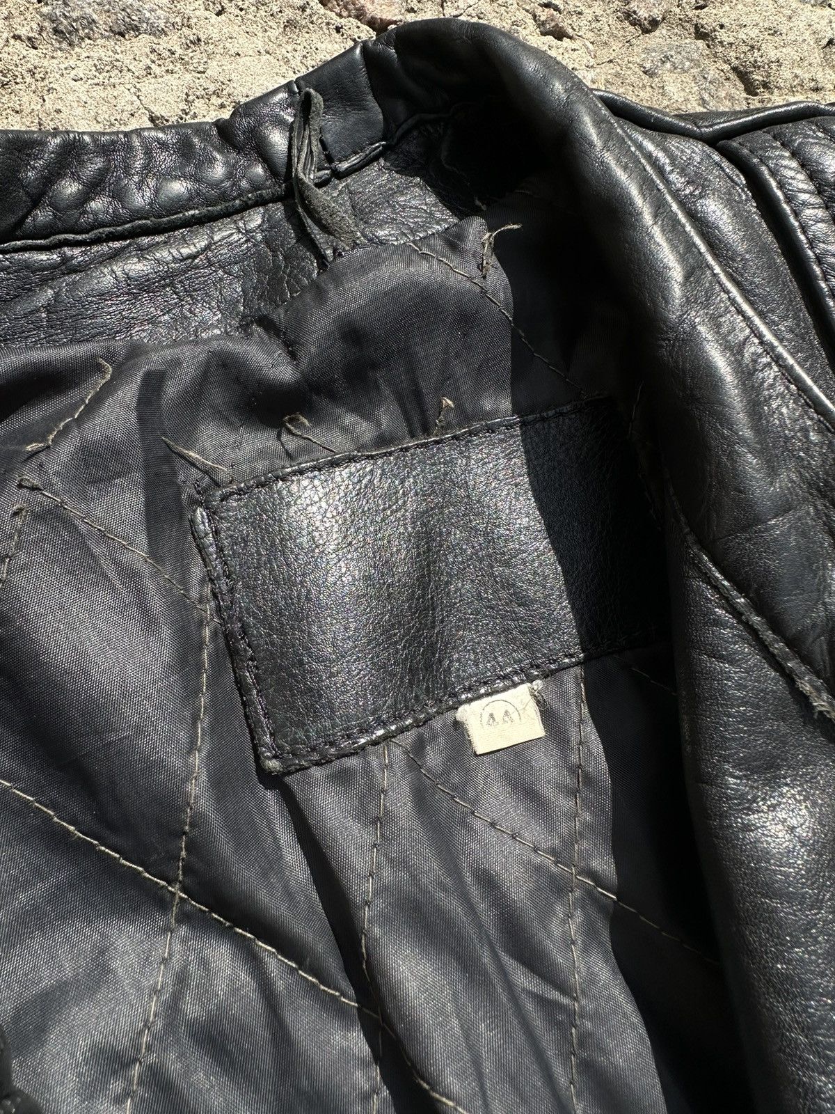 Vintage Vintage 90s Ramones Style Biker Leather Jacket Size US S / EU 44-46 / 1 - 8 Thumbnail