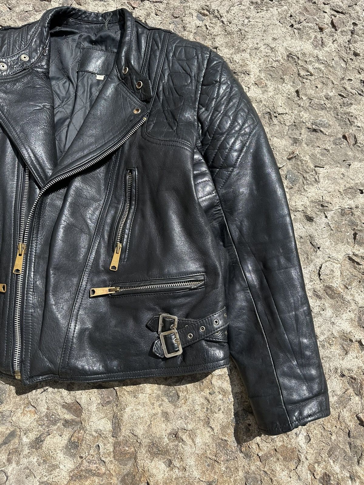 Vintage Vintage 90s Ramones Style Biker Leather Jacket Size US S / EU 44-46 / 1 - 11 Thumbnail