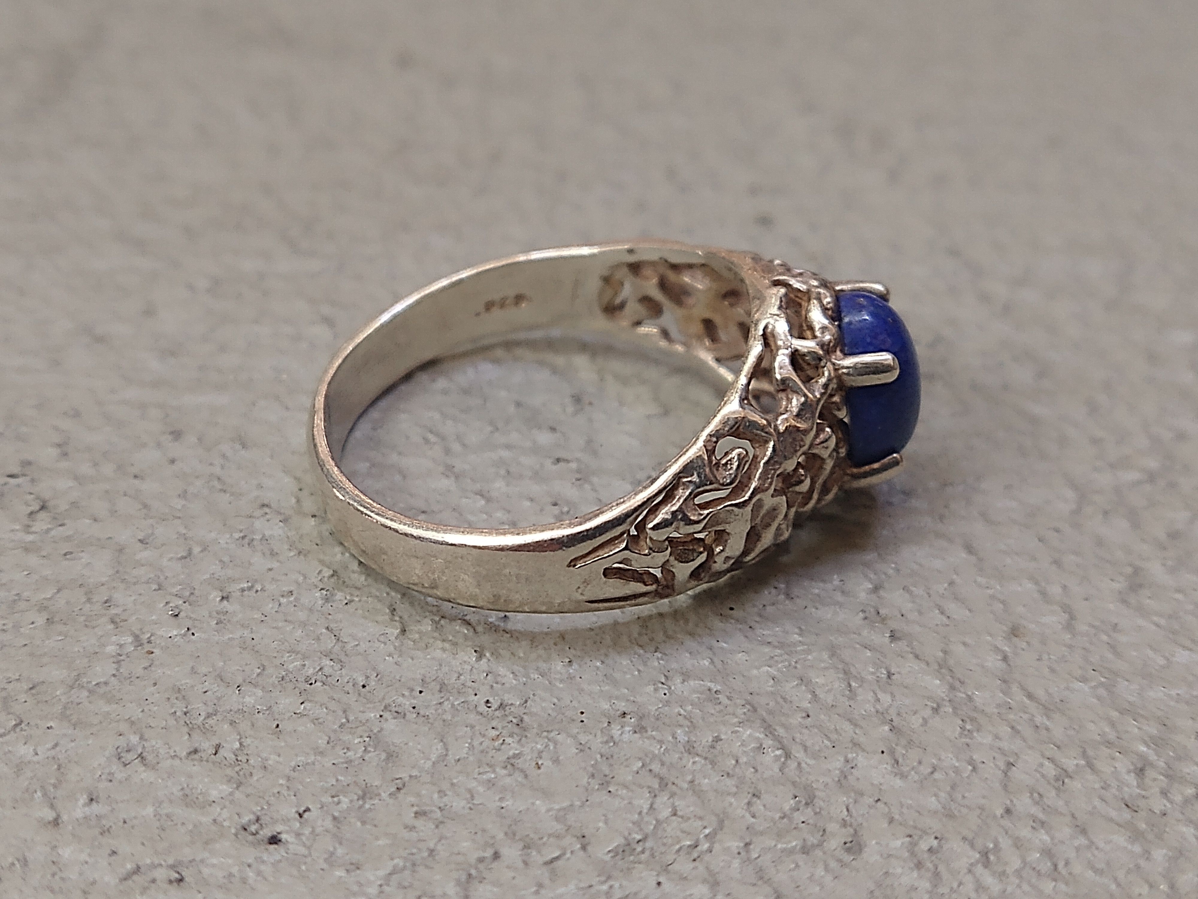 Jewelry Sterling Silver Ring Lapis Lazuli Blue Oval Modern Brutalist Size ONE SIZE - 4 Thumbnail
