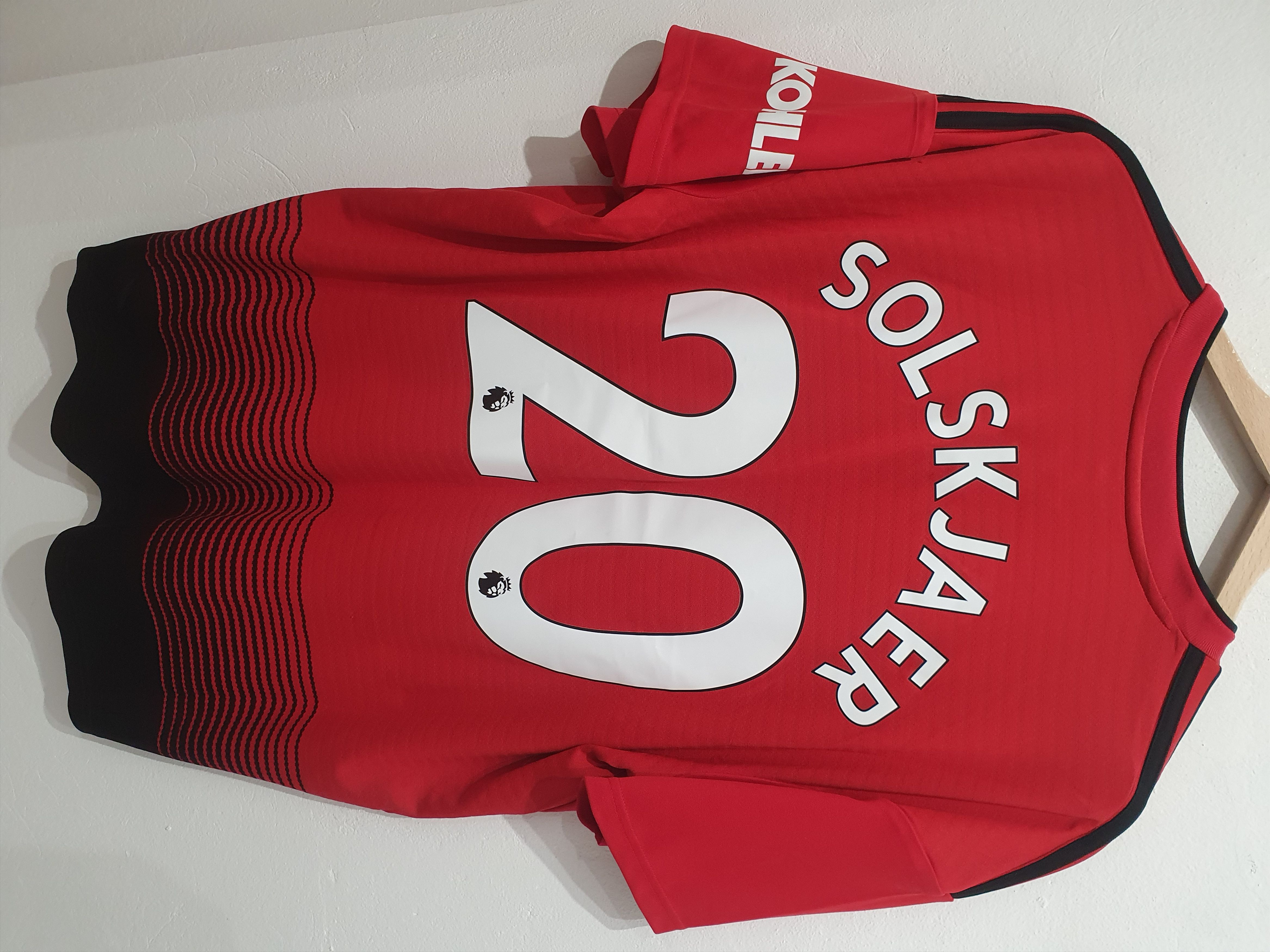 image of Jersey x Manchester United Solskjaer Manchester United 2018 Adidas Size XL New Shirt in Red, Men's