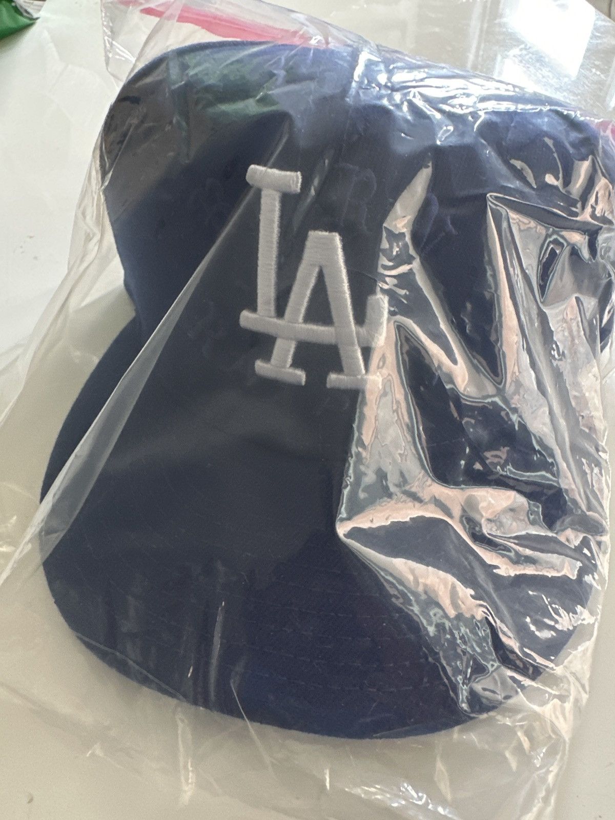 Casquette Born X Raised Lakers 17 Rings - Taille 7 3/8 Noire | Neuf Avec Étiquettes