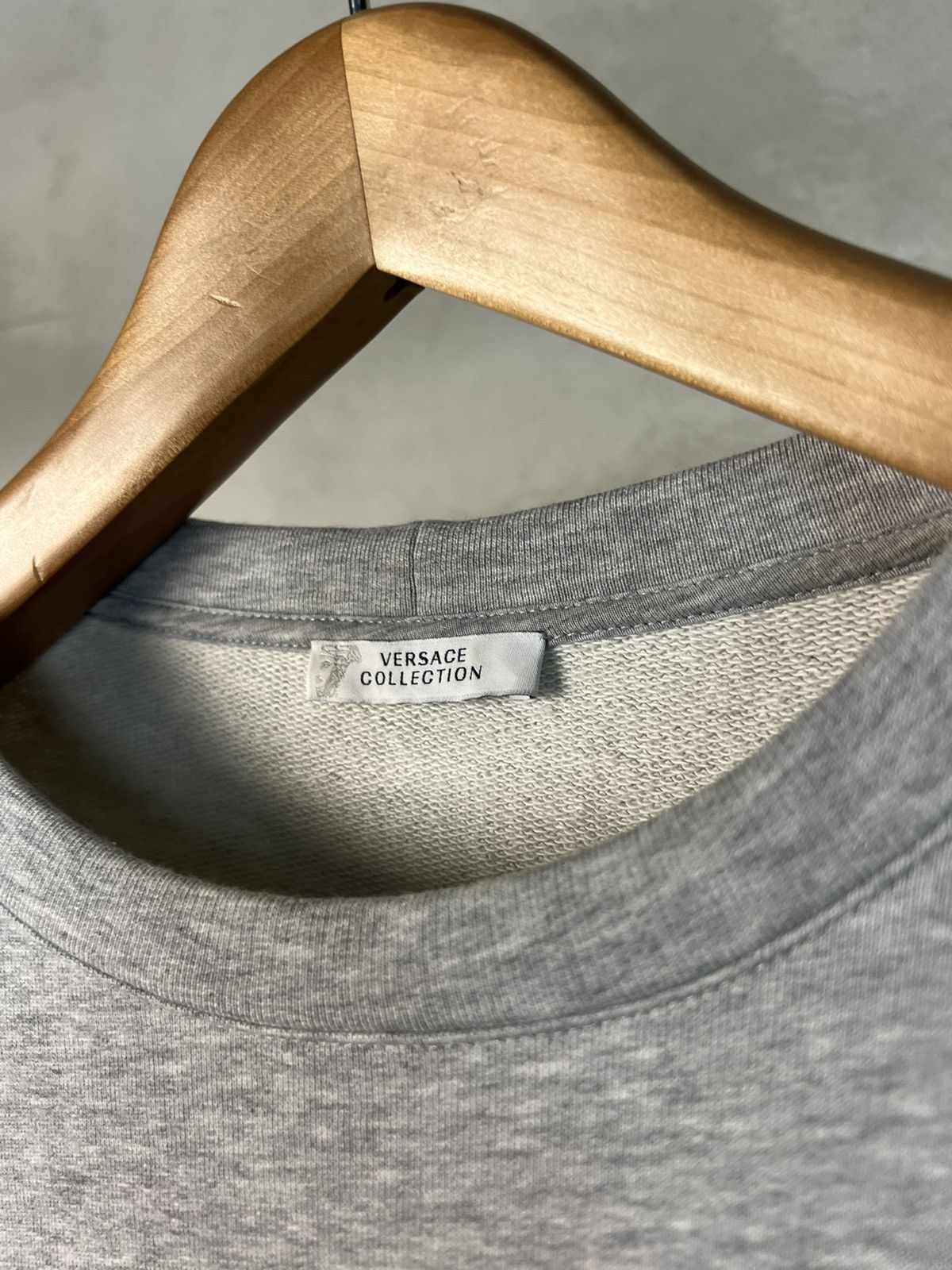 Versace × Versace Jeans Couture × Versus Versace •Free shipping• Versace Collection Sweatshirts Big Logo Size US L / EU 52-54 / 3 - 5 Thumbnail