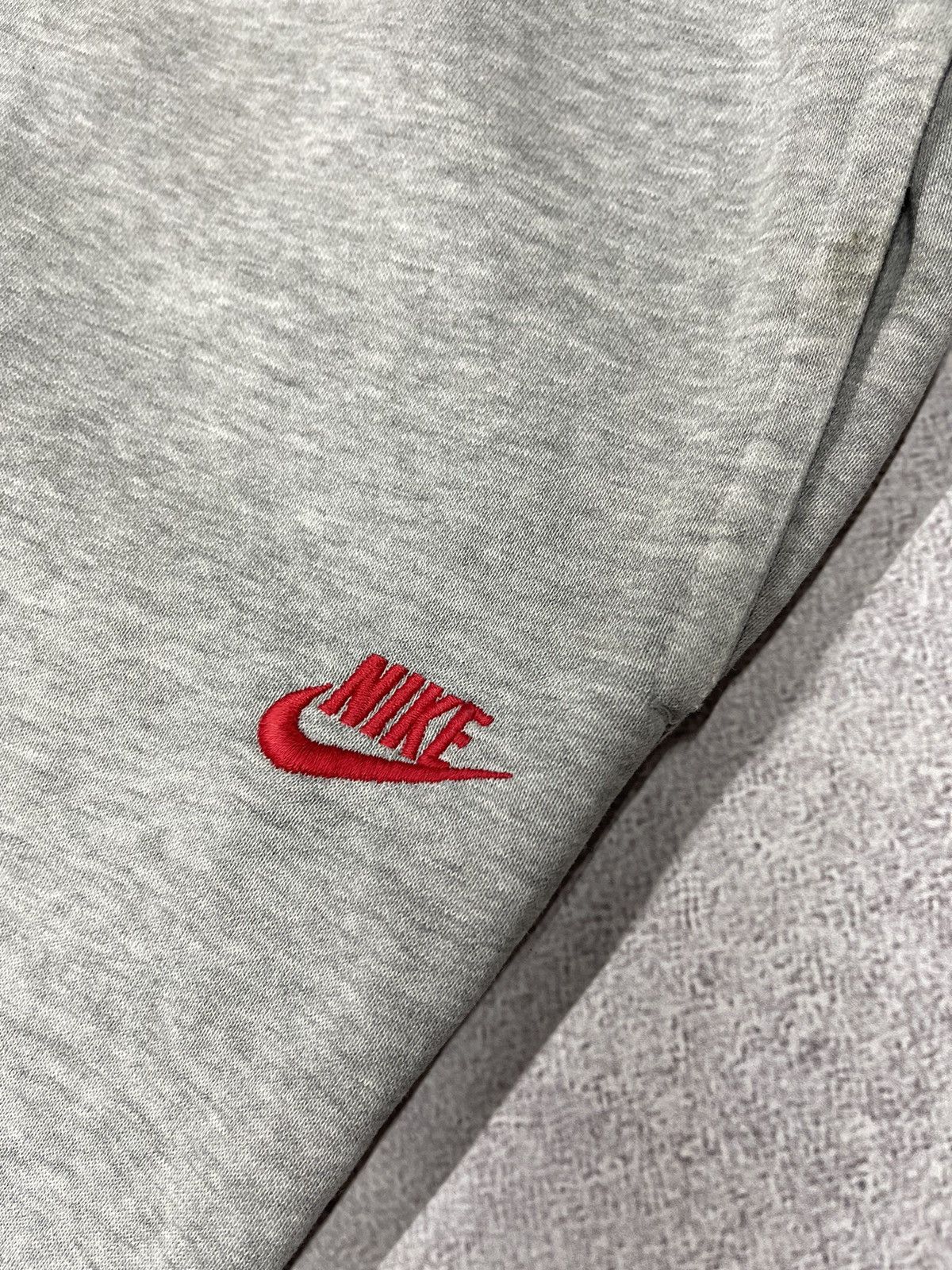 Vintage Nike Basic Sweatpants Grey Joggers Drill Swoosh Y2K