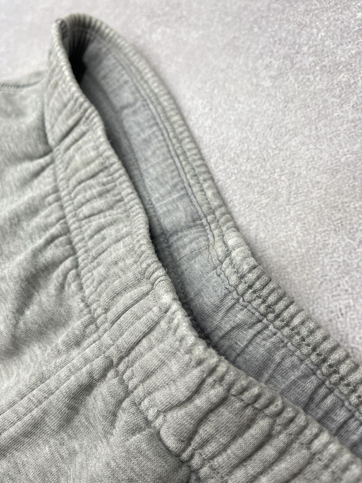 Vintage Nike Basic Sweatpants Grey Joggers Drill Swoosh Y2K