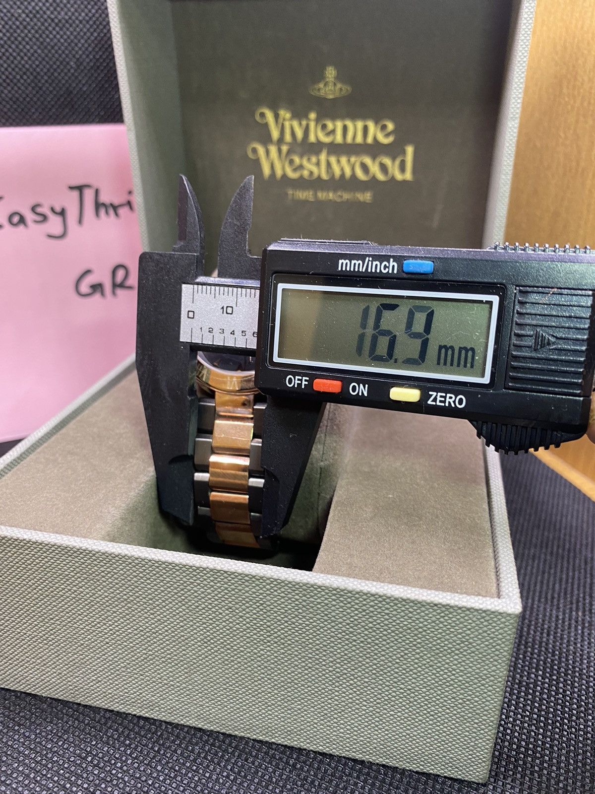 Vivienne Westwood OFFER YOUR PRICE🔥 unopened glass sticker Vivienne westwood Size ONE SIZE - 15 Thumbnail