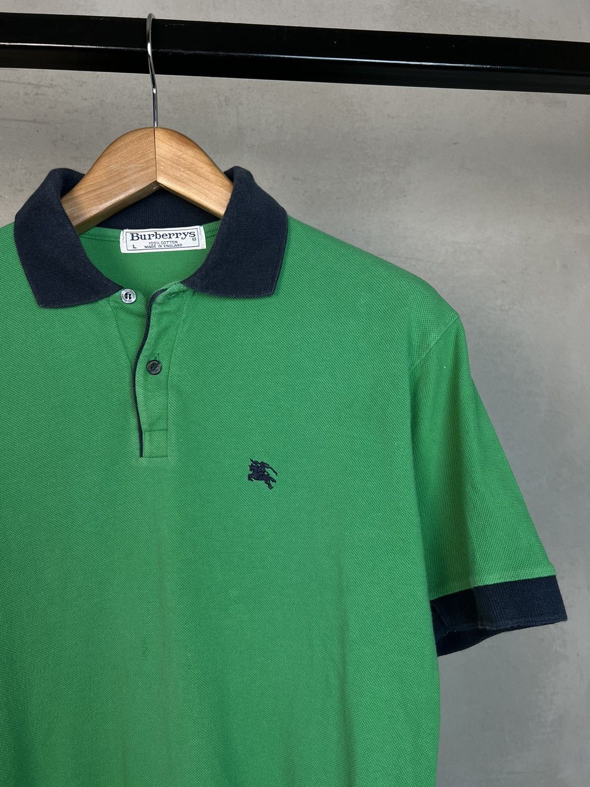 Burberry × Vintage •Free shipping• Burberrys Vintage Polo T-Shirt Size US L / EU 52-54 / 3 - 1 Thumbnail