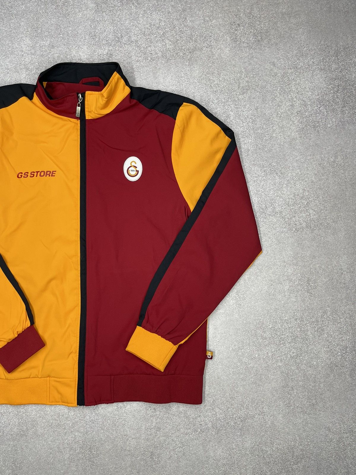 Vintage Mens Galatasaray Football Light Jacket Jersey Soccer Size US M / EU 48-50 / 2 - 3 Thumbnail