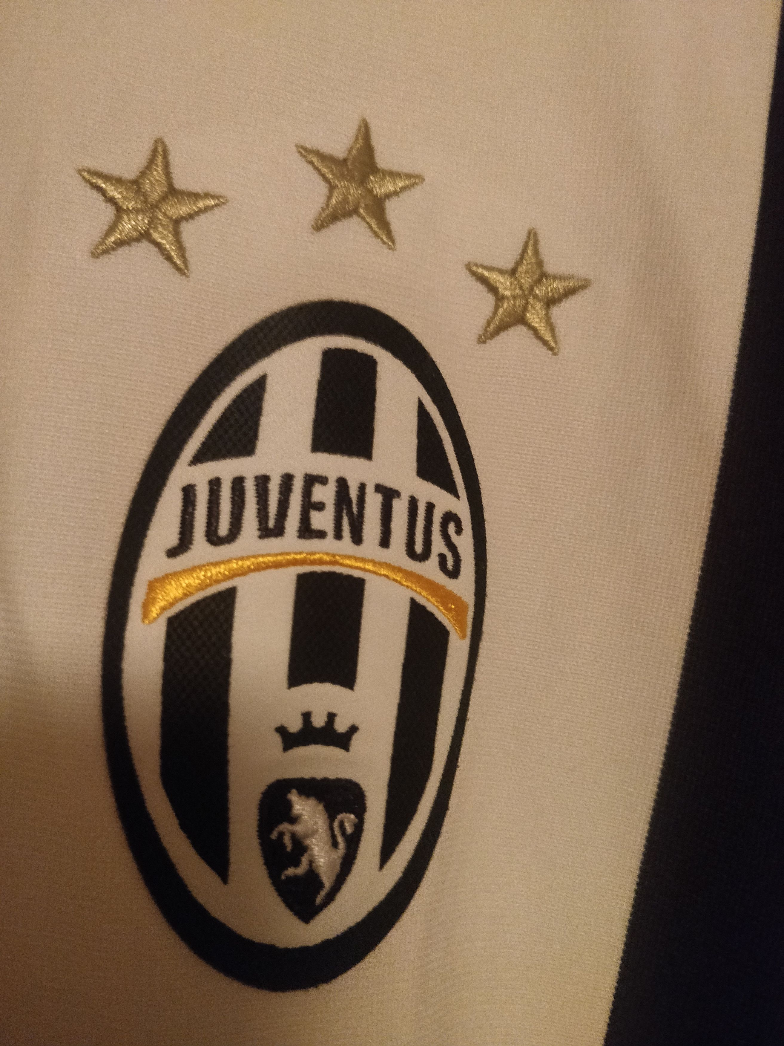 Adidas Juventus 2016 Home Jersey Adidas Size US L / EU 52-54 / 3 - 9 Thumbnail