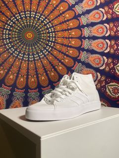 Adidas matchcourt outlet white leather